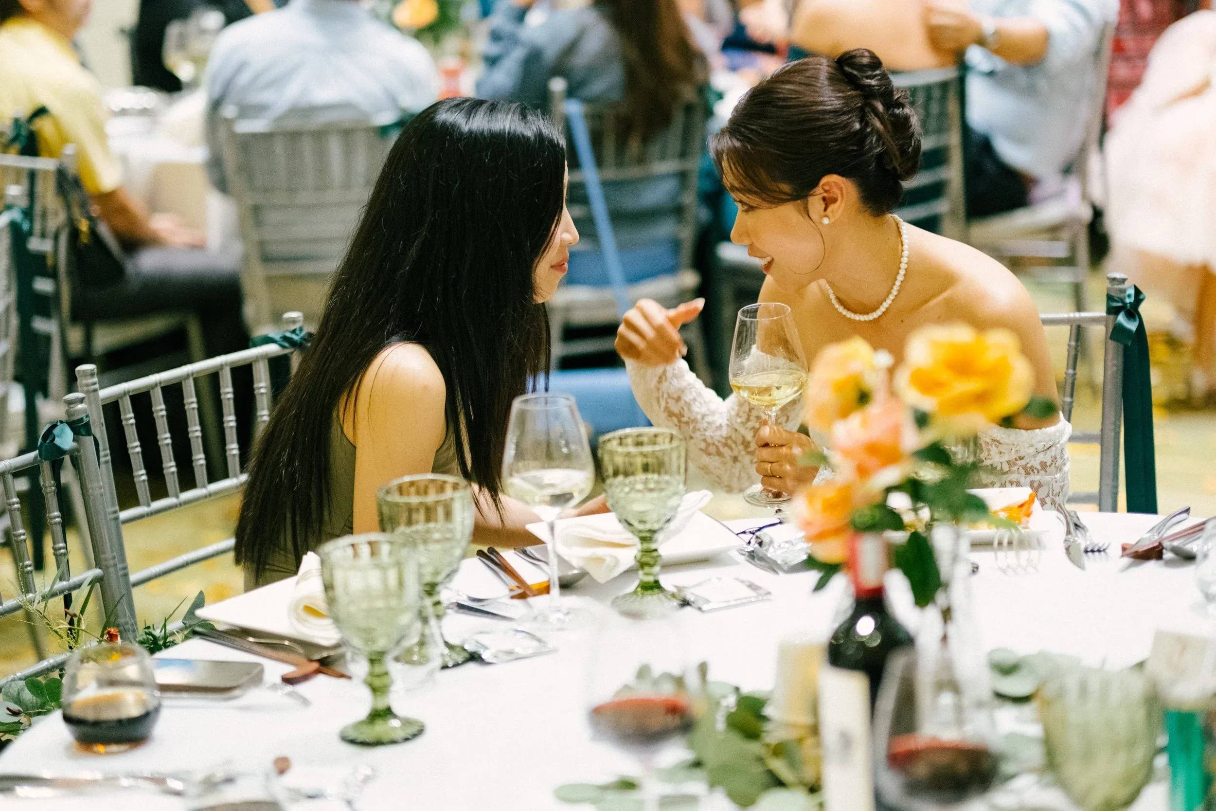 Razi & Charlie, Wedding Ceremony in Sài Gòn — Pham Si Luan Photography (131)
