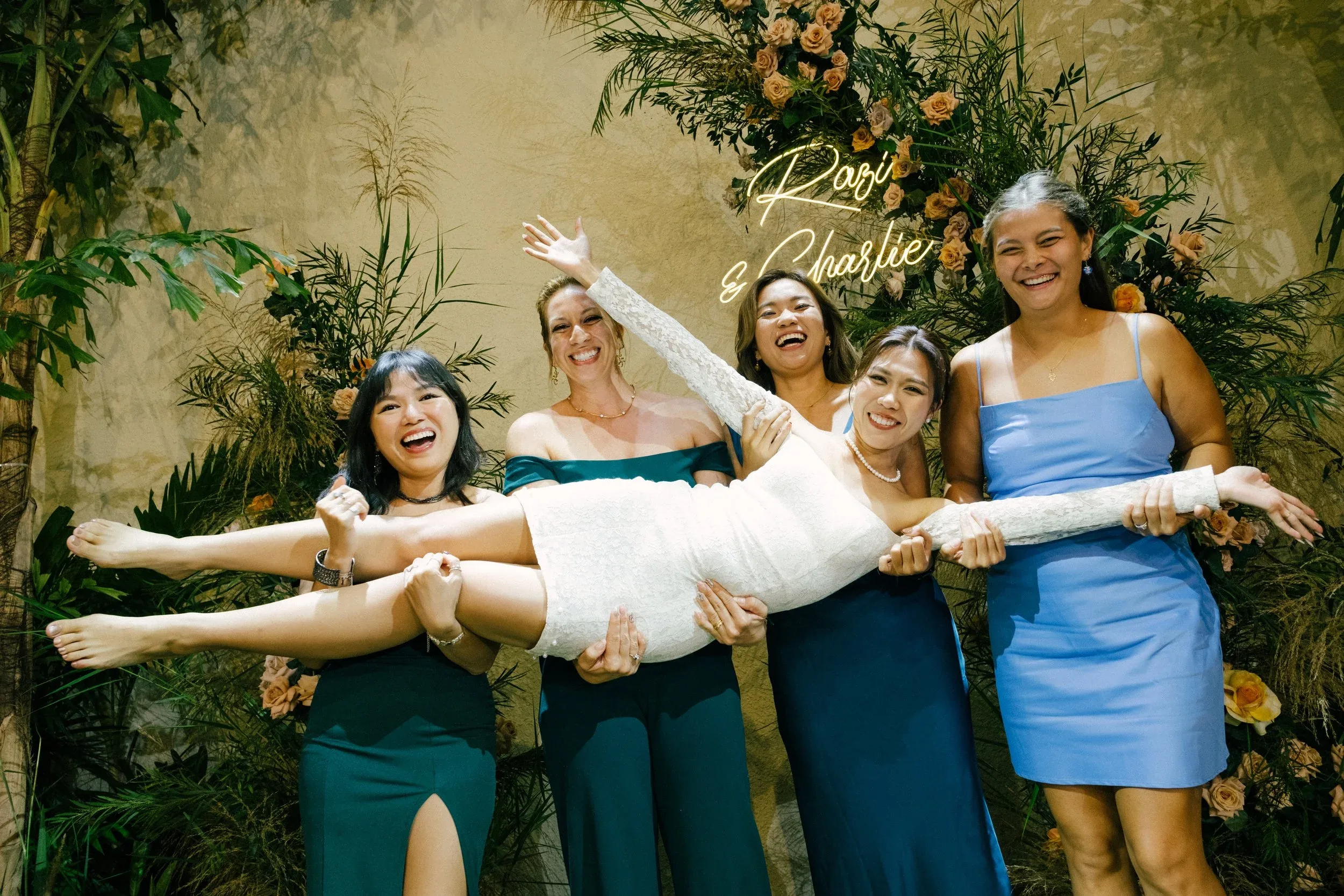 Razi & Charlie, Wedding Ceremony in Sài Gòn — Pham Si Luan Photography (164)