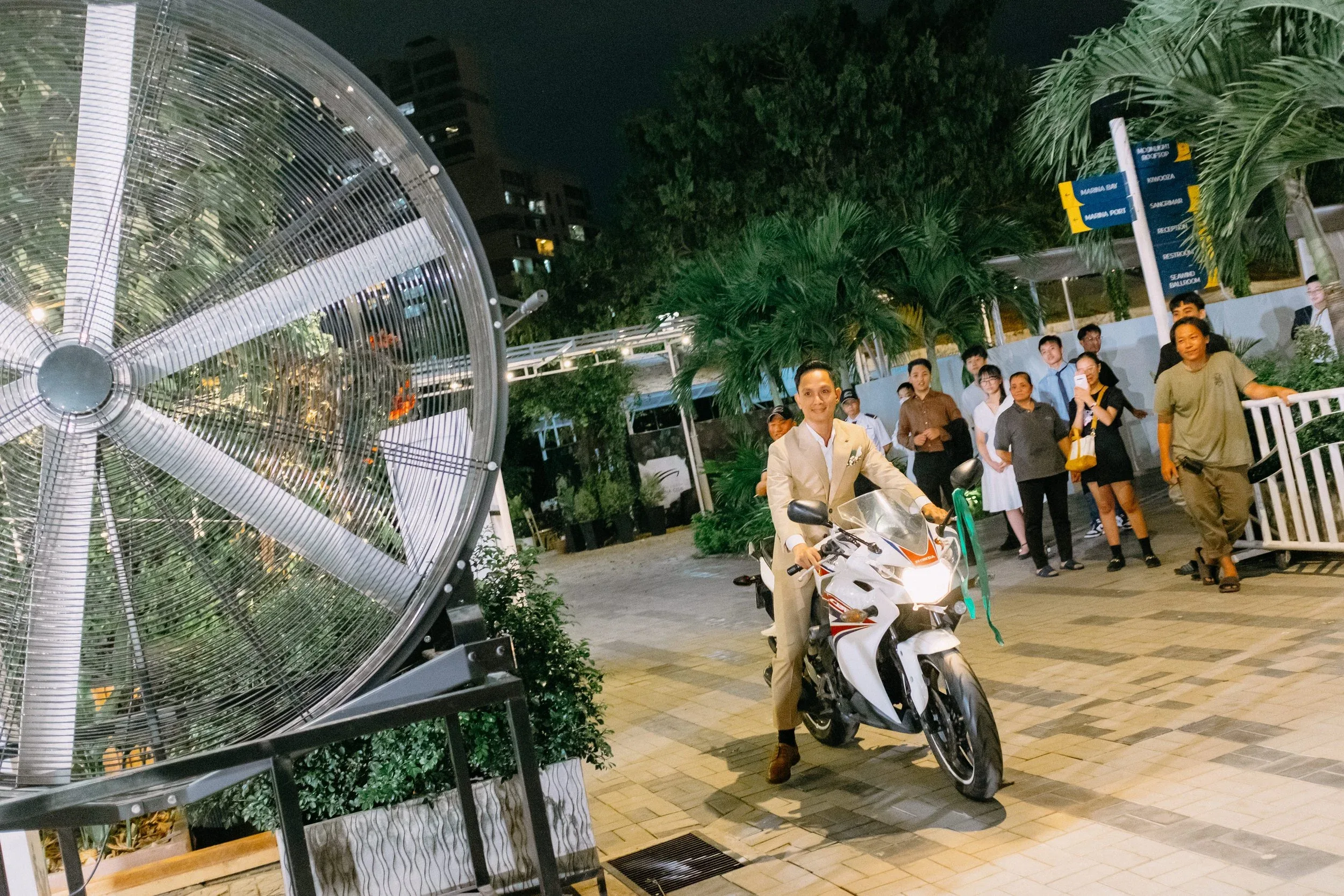 Tâm & Tiến, Wedding Day in Sài Gòn — Pham Si Luan Photography (86)