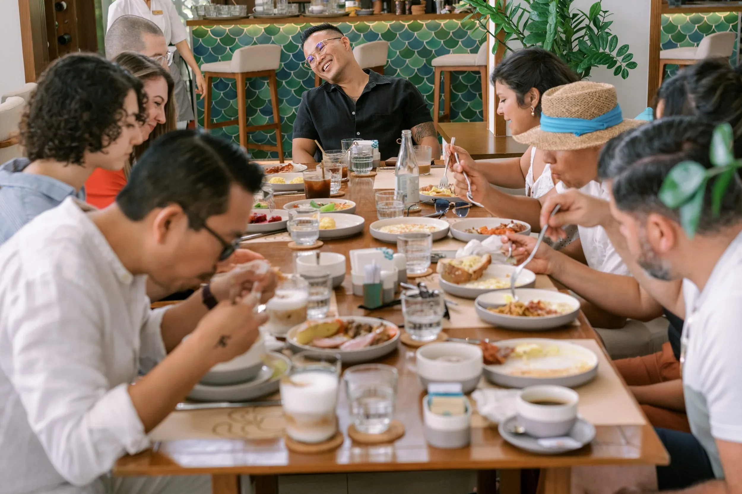 Thanh & Jo, Wedding Day in Quy Nhơn — Pham Si Luan Photography (11)
