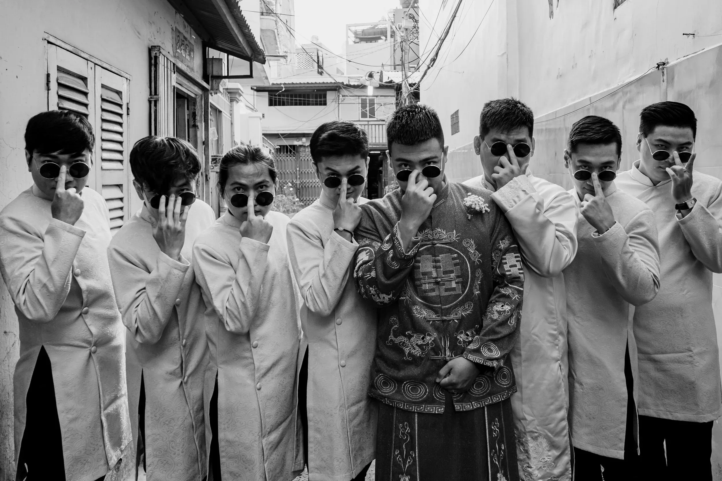 Thảo & Hào, Wedding Day in Sài Gòn — Pham Si Luan Photography (14)