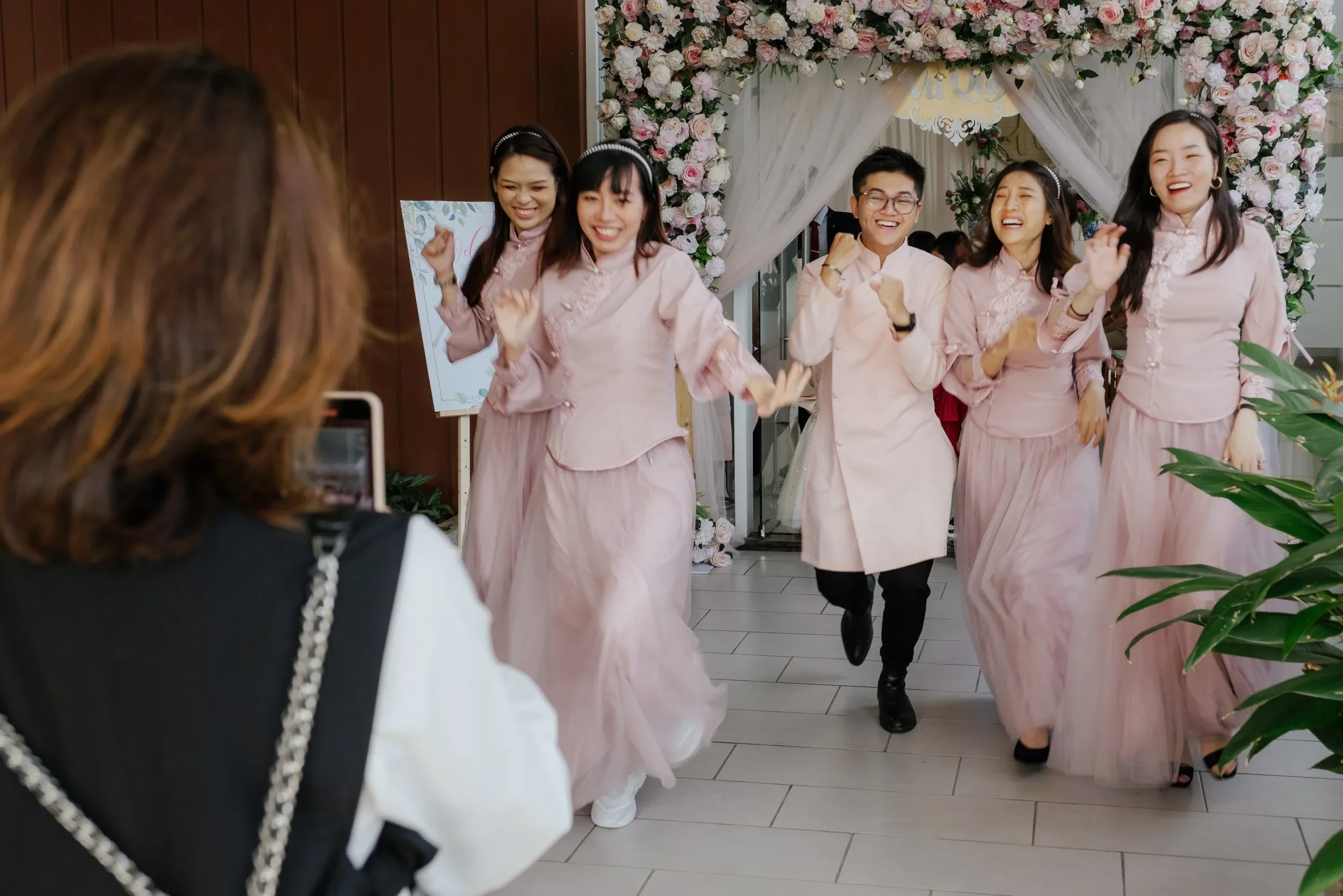Thảo & Hào, Wedding Day in Sài Gòn — Pham Si Luan Photography (30)