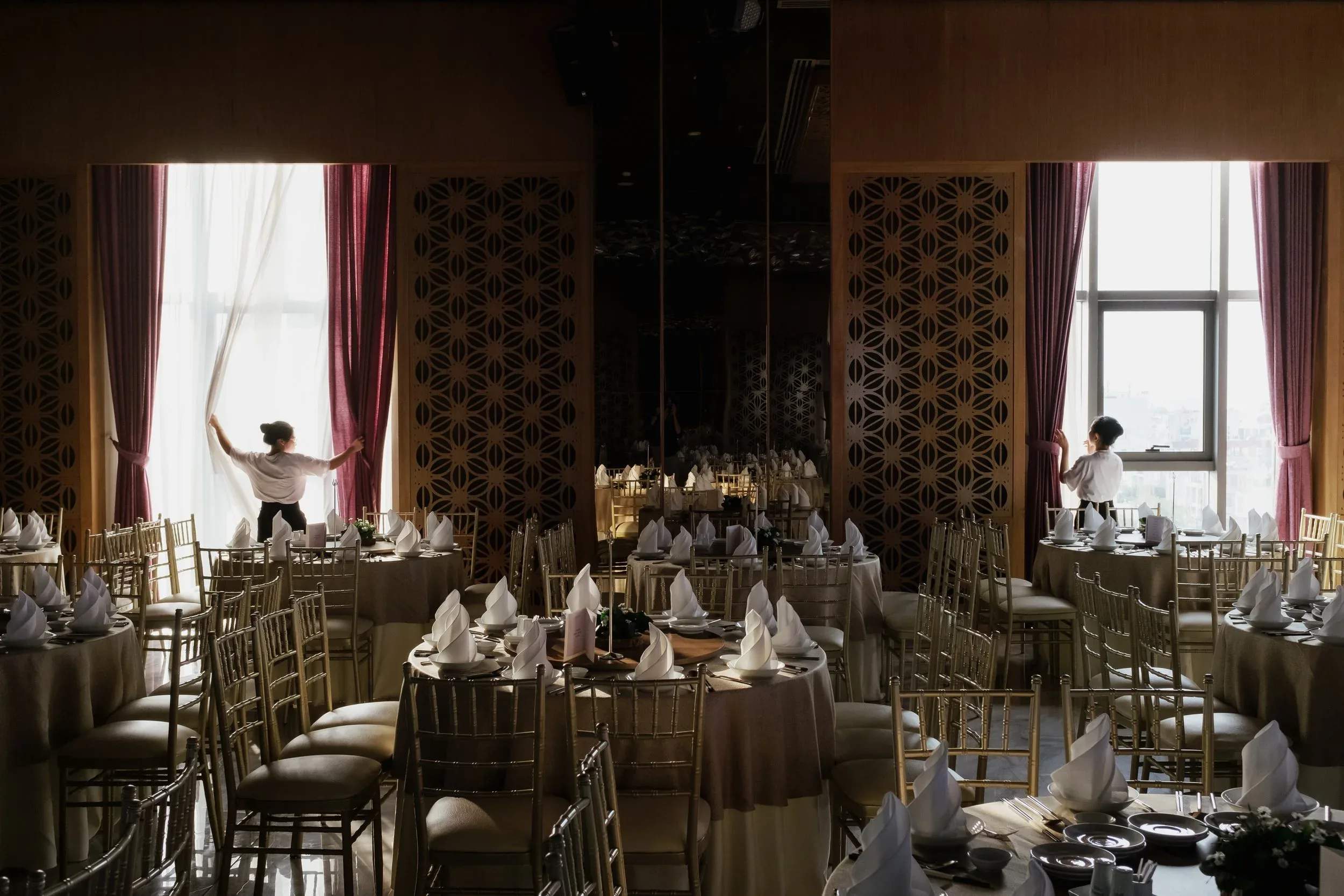 Thảo & Hào, Wedding Day in Sài Gòn — Pham Si Luan Photography (52)