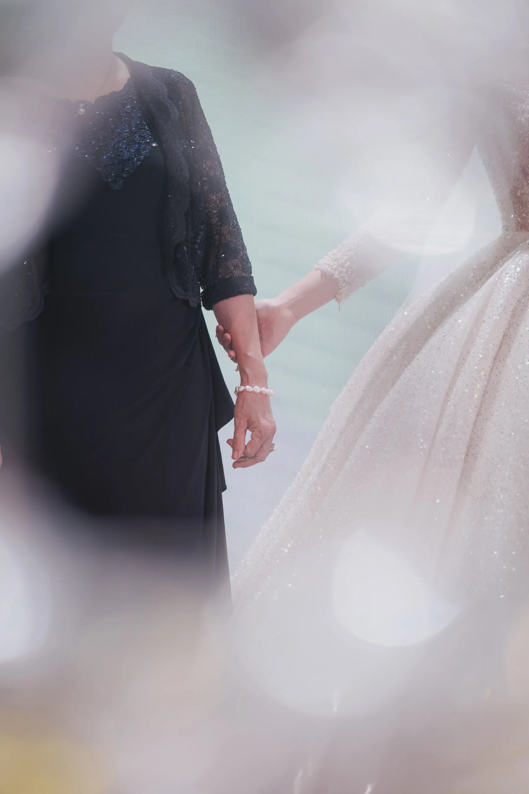 Thảo & Hào, Wedding Day in Sài Gòn — Pham Si Luan Photography (93)