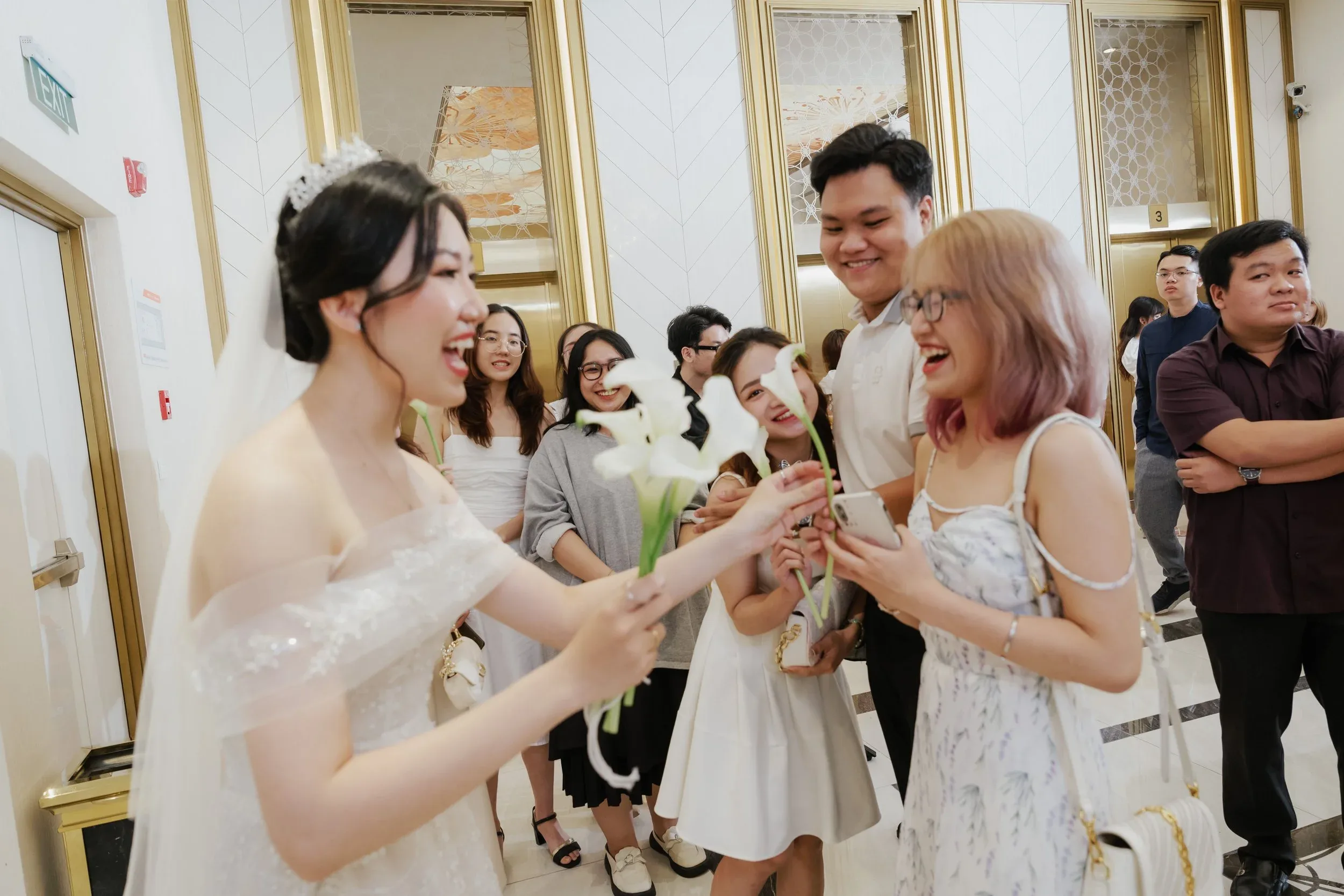 Thảo & Hào, Wedding Day in Sài Gòn — Pham Si Luan Photography (114)