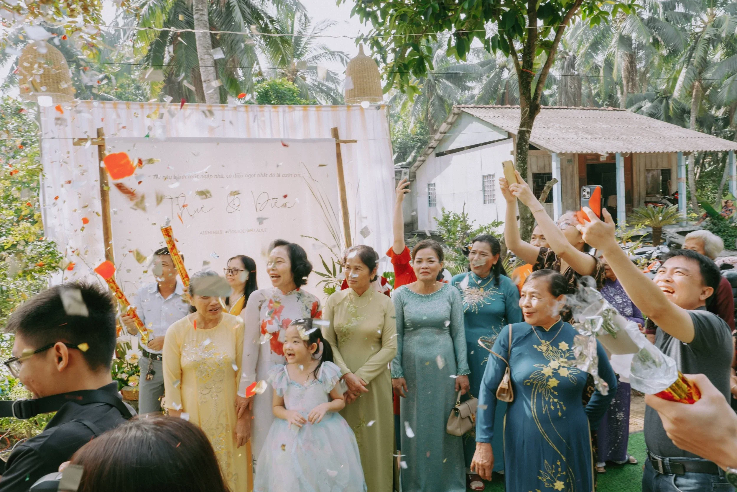 Thư & Đức, Wedding Day in Bến Tre — Pham Si Luan Photography (124)