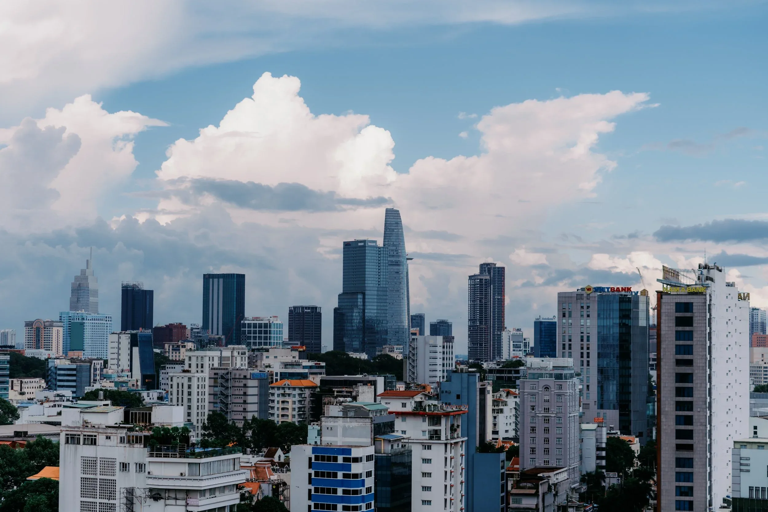Thương & Bách, Wedding Day in Sài Gòn — Pham Si Luan Photography (12)