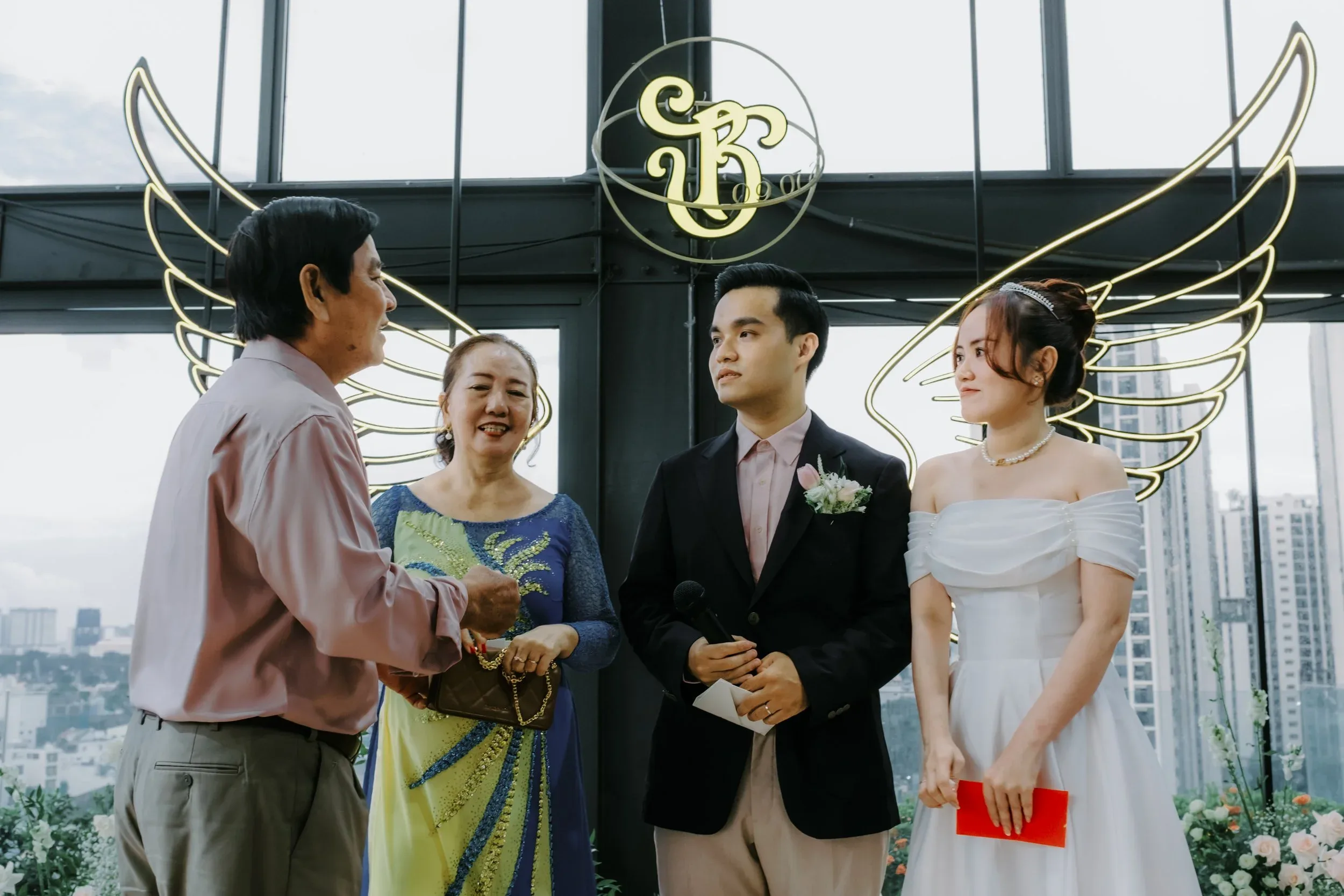 Thương & Bách, Wedding Day in Sài Gòn — Pham Si Luan Photography (25)