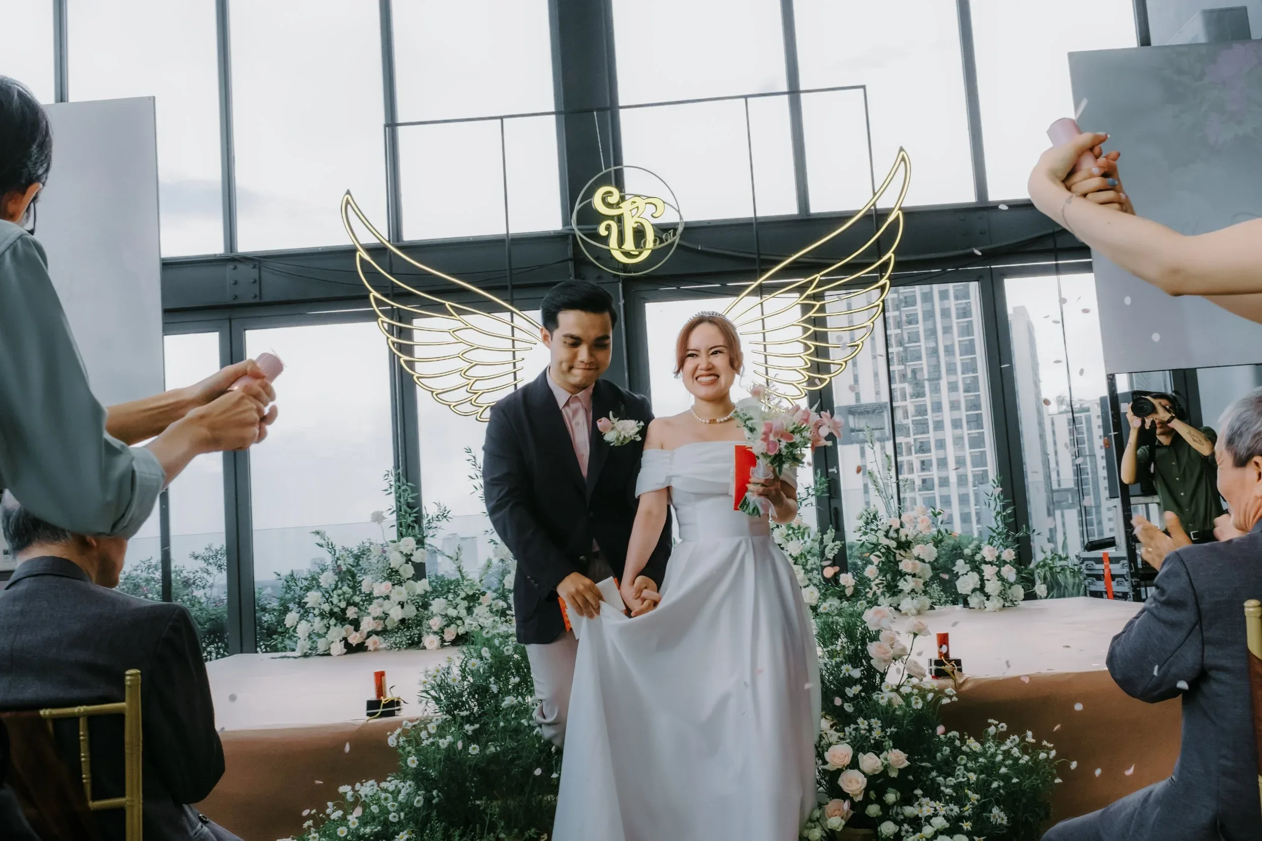 Thương & Bách, Wedding Day in Sài Gòn — Pham Si Luan Photography (27)