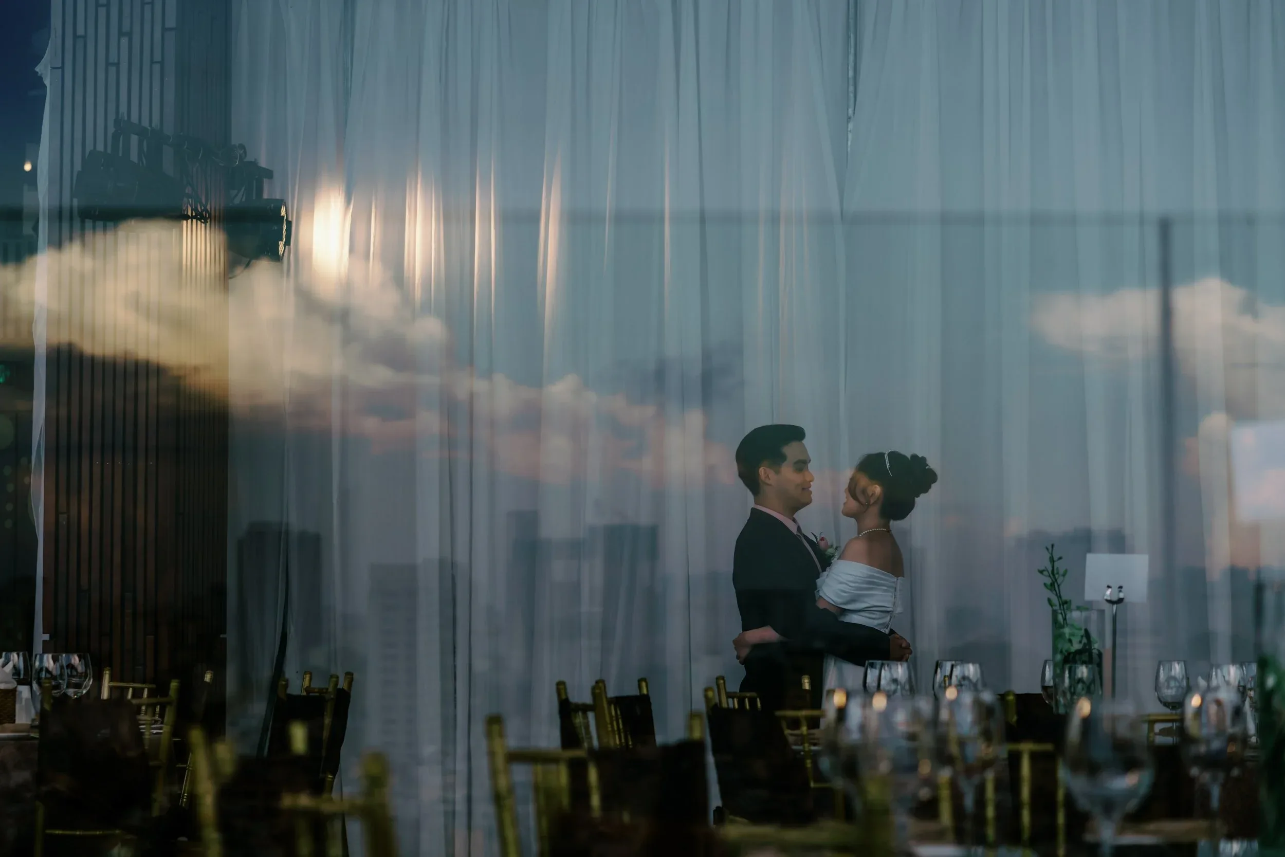 Thương & Bách, Wedding Day in Sài Gòn — Pham Si Luan Photography (32)