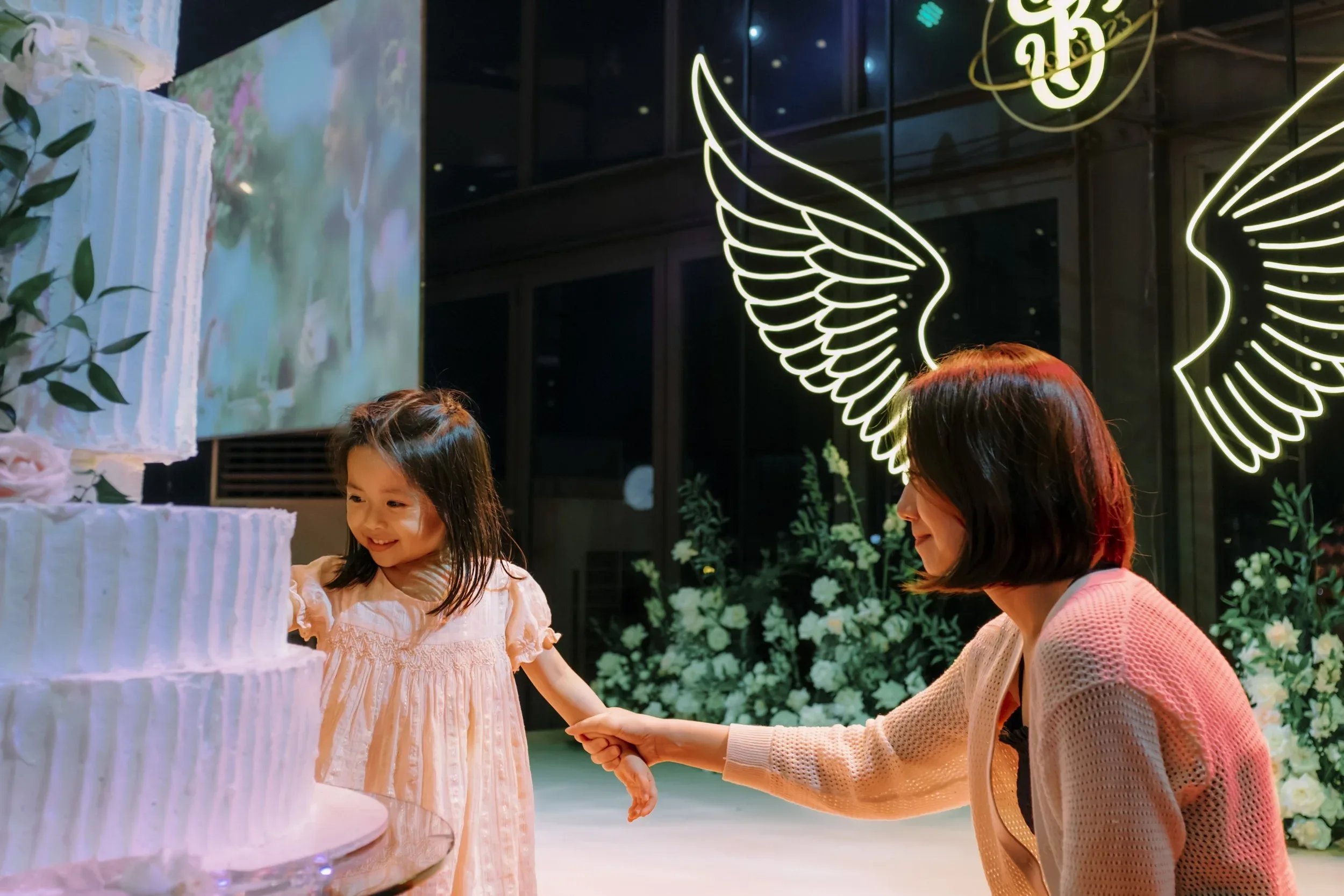 Thương & Bách, Wedding Day in Sài Gòn — Pham Si Luan Photography (62)