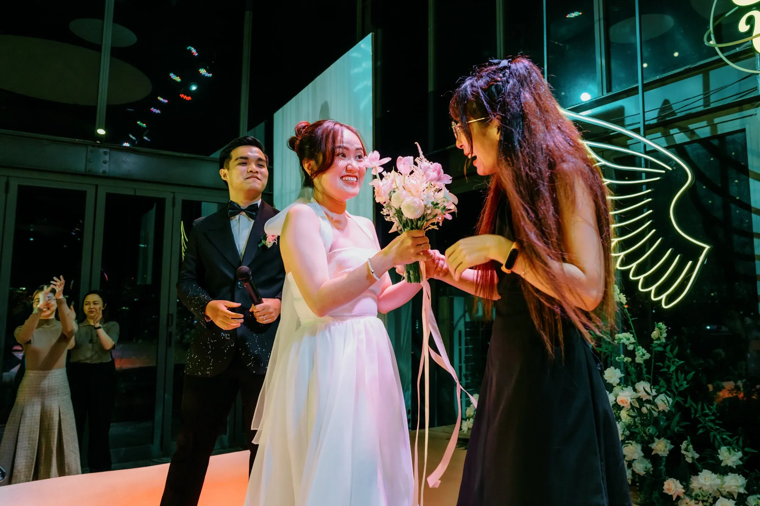 Thương & Bách, Wedding Day in Sài Gòn — Pham Si Luan Photography (72)