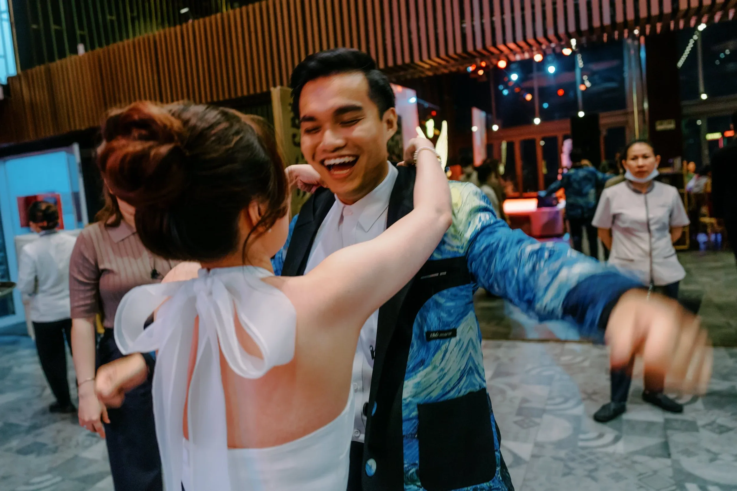 Thương & Bách, Wedding Day in Sài Gòn — Pham Si Luan Photography (75)