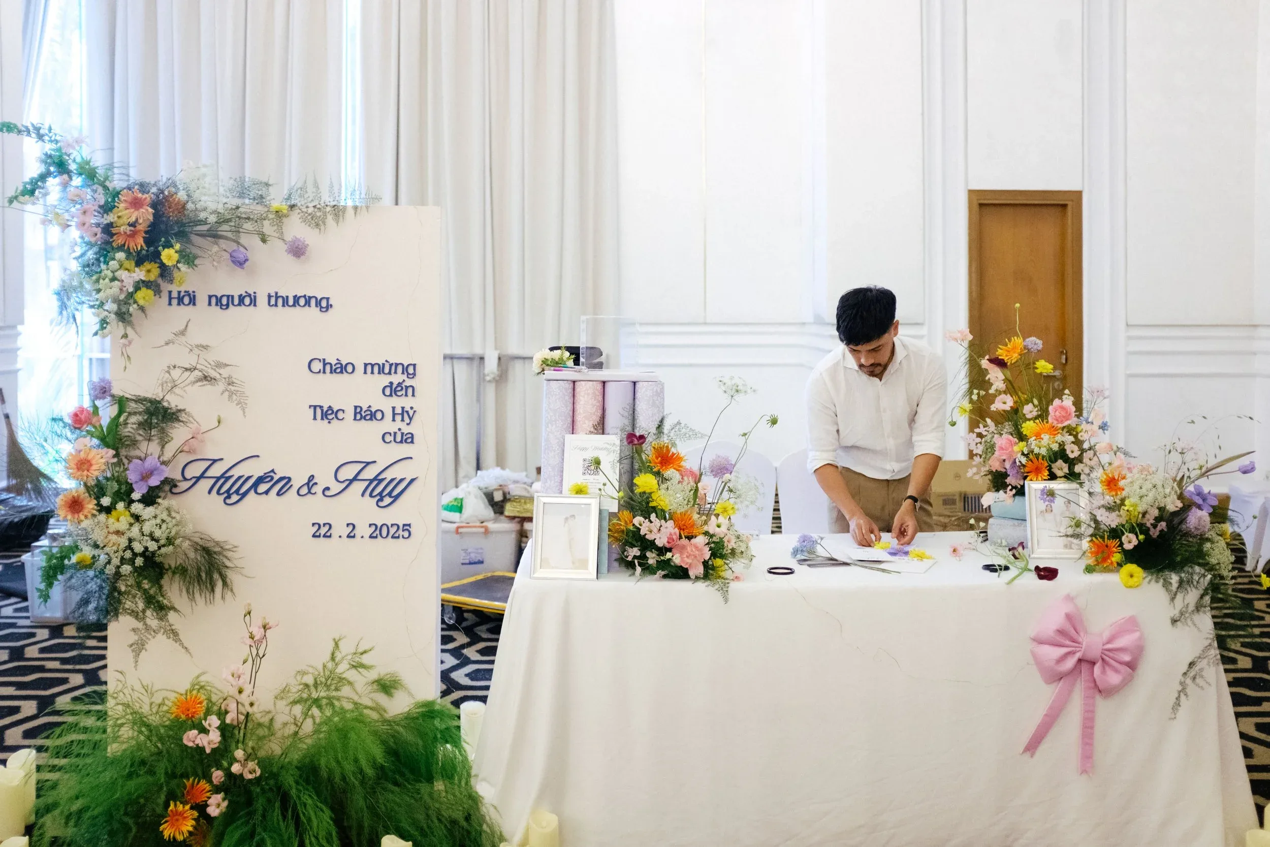 Huy & Huyên, Tiệc Báo Hỷ Sài Gòn — Pham Si Luan Photography (2)