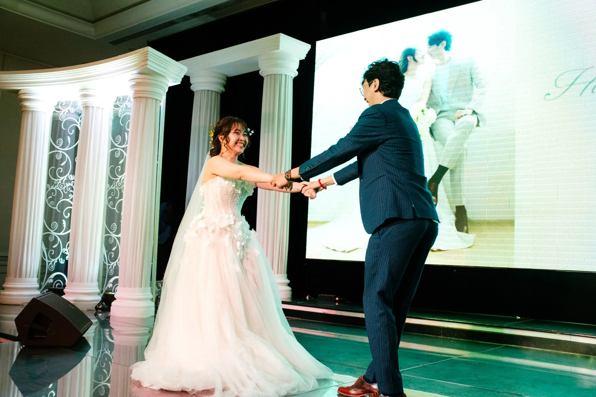 Huy & Huyên, Tiệc Báo Hỷ Sài Gòn — Pham Si Luan Photography (82)