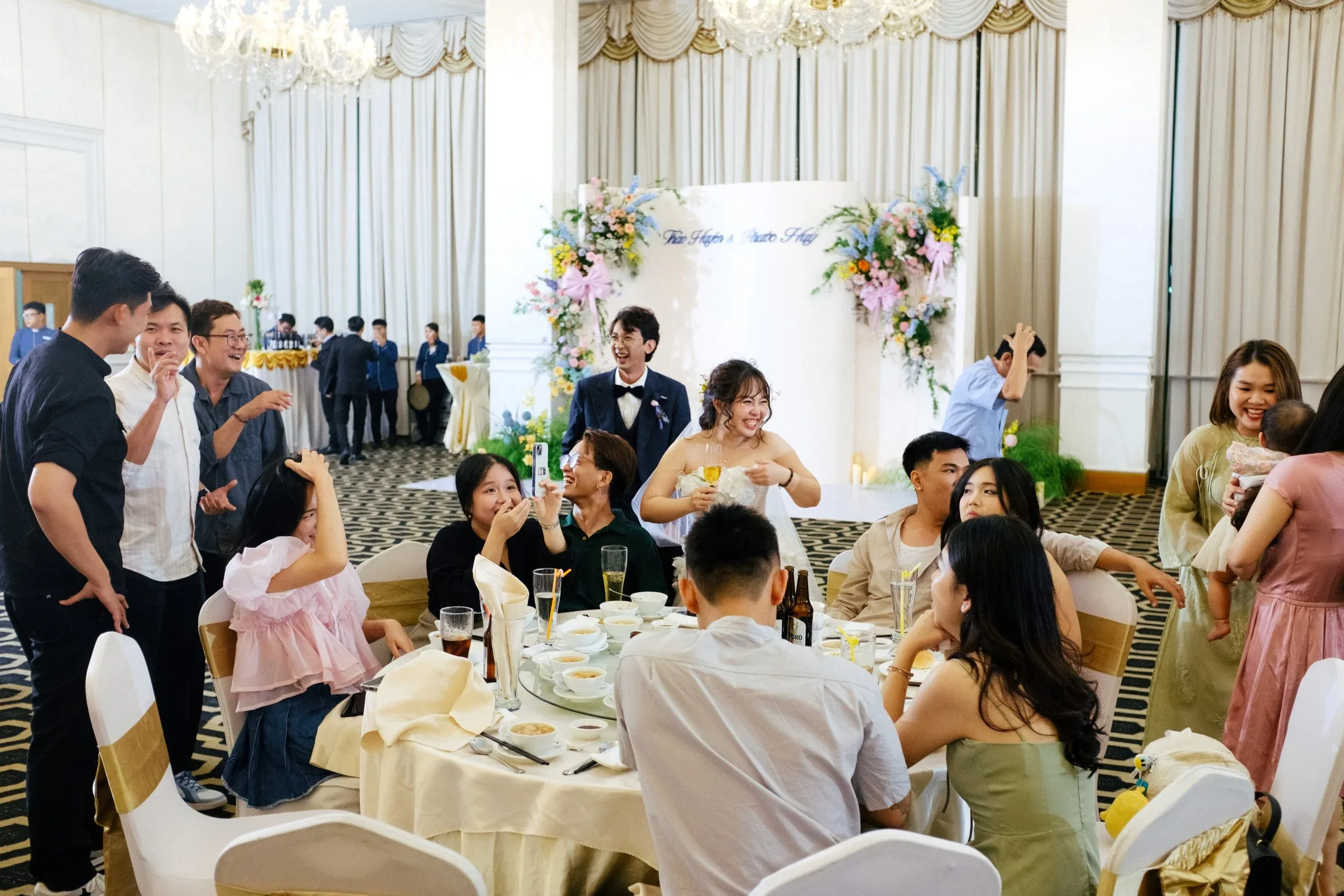 Huy & Huyên, Tiệc Báo Hỷ Sài Gòn — Pham Si Luan Photography (114)