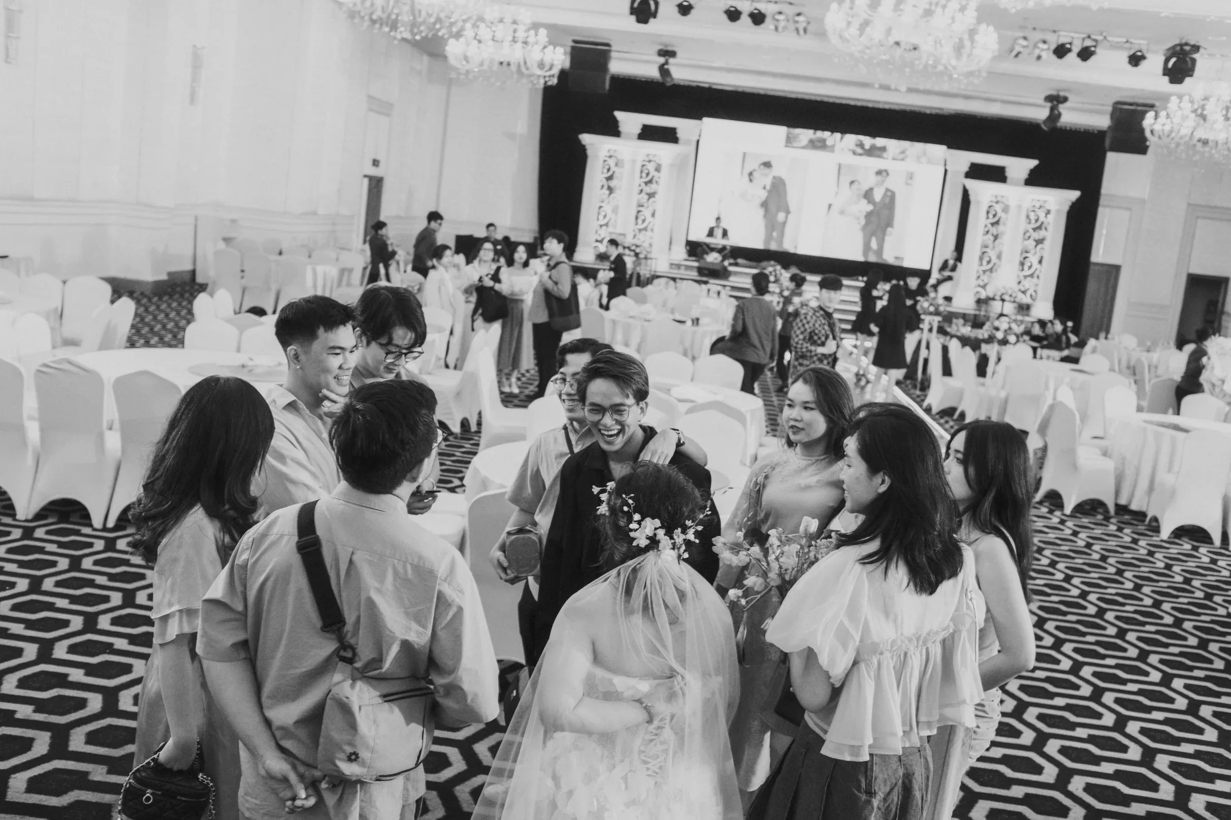 Huy & Huyên, Tiệc Báo Hỷ Sài Gòn — Pham Si Luan Photography (130)