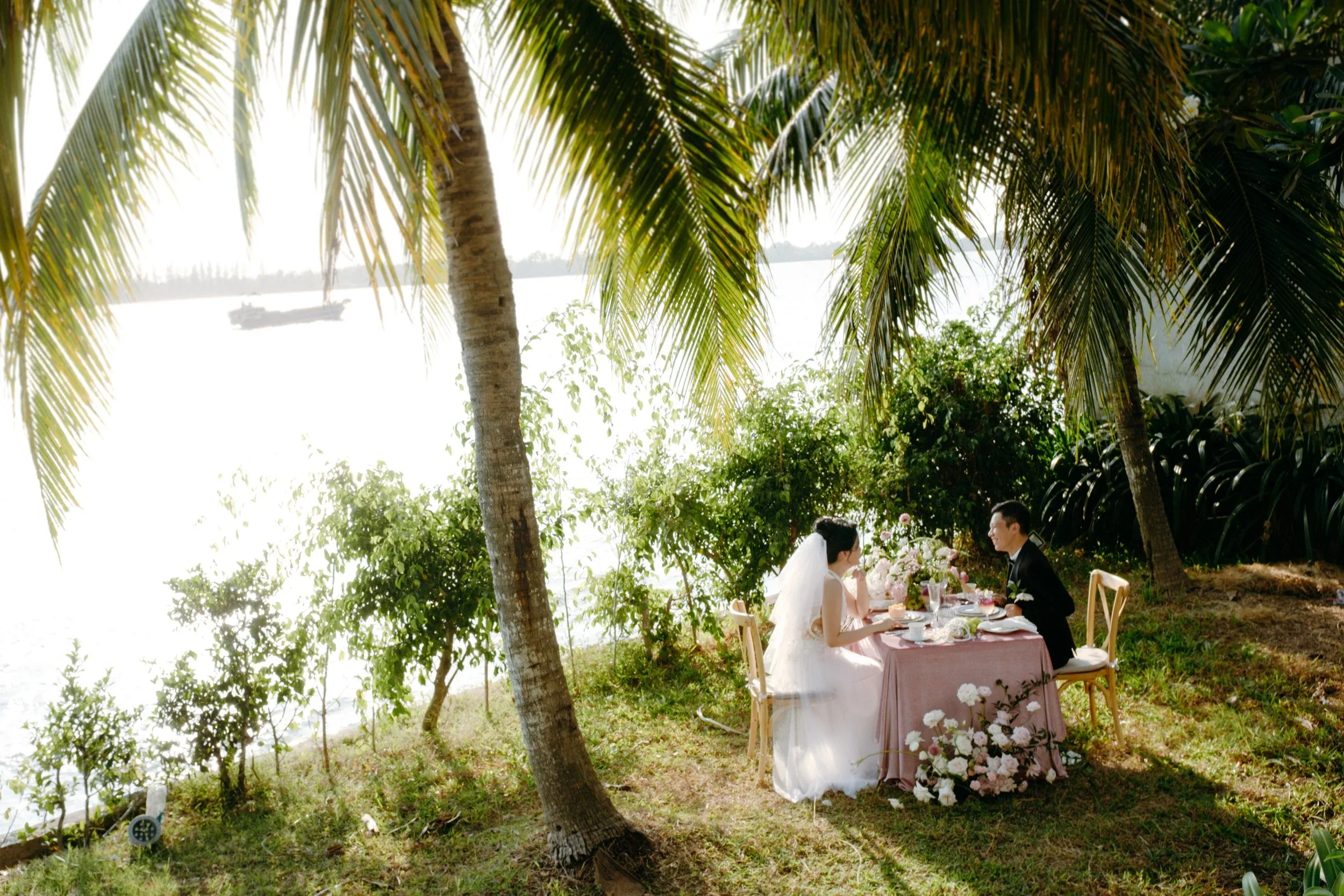 Uyên & Nguyên, Wedding Day in Bến Tre — Pham Si Luan Photography (70)