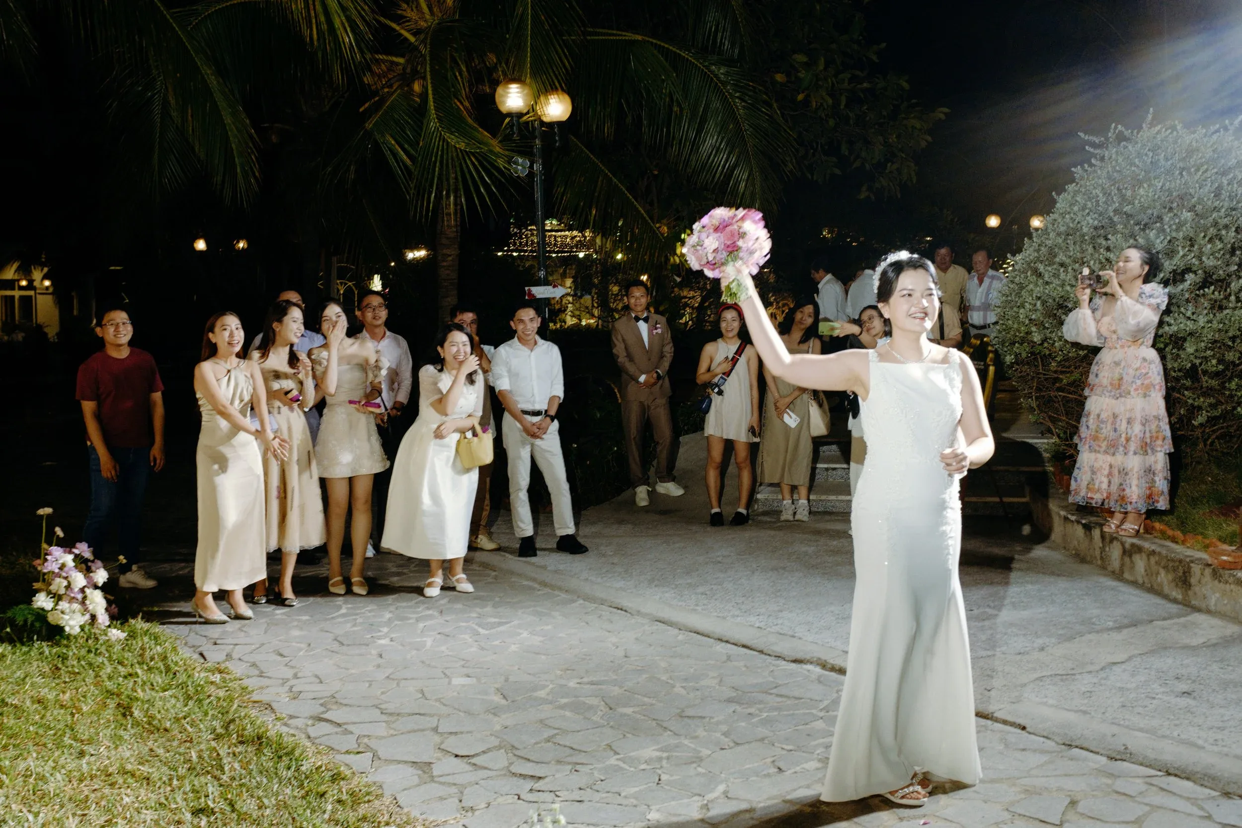 Uyên & Nguyên, Wedding Day in Bến Tre — Pham Si Luan Photography (97)