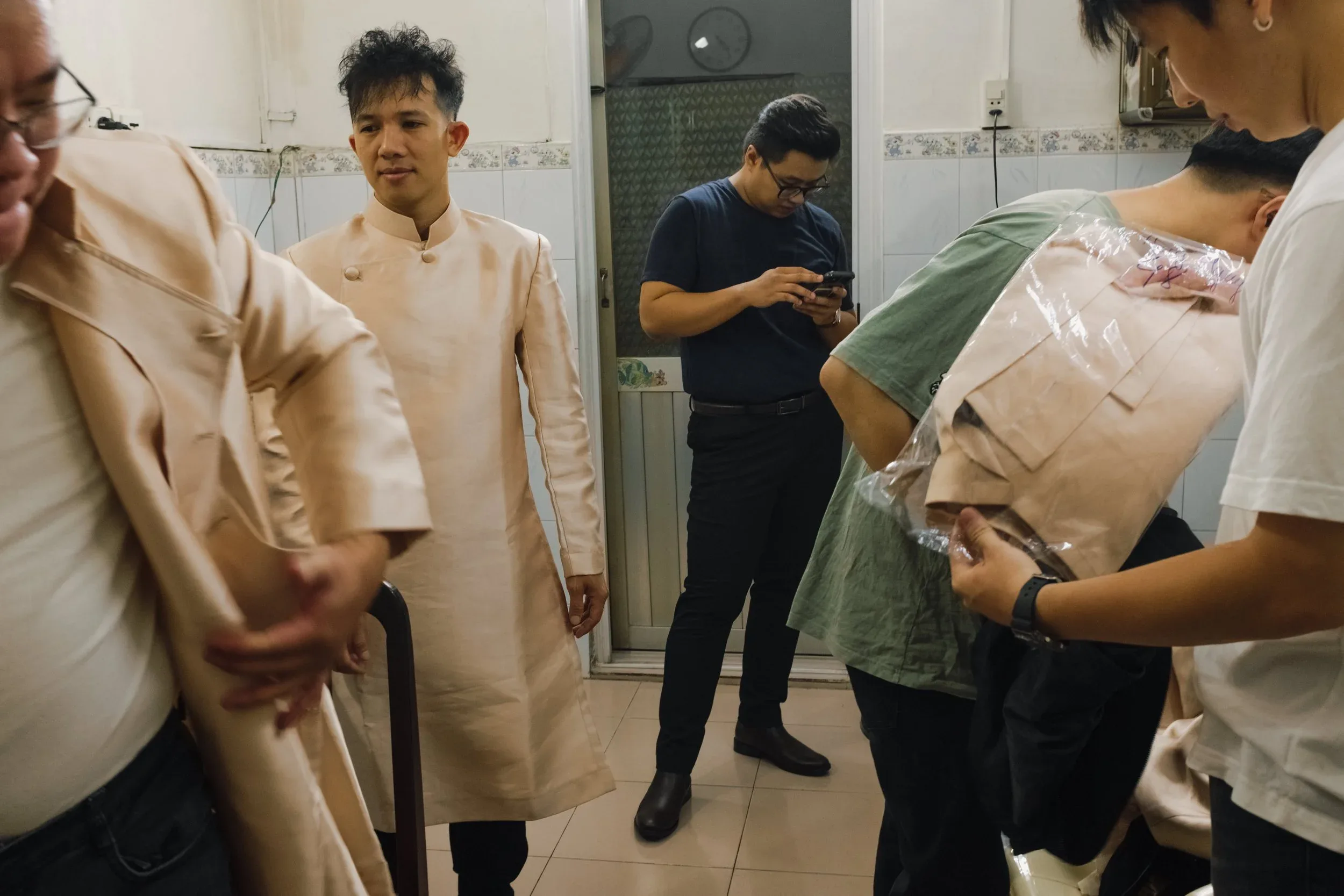 Vy & Phúc, Wedding Day in Sài Gòn — Pham Si Luan Photography (13)