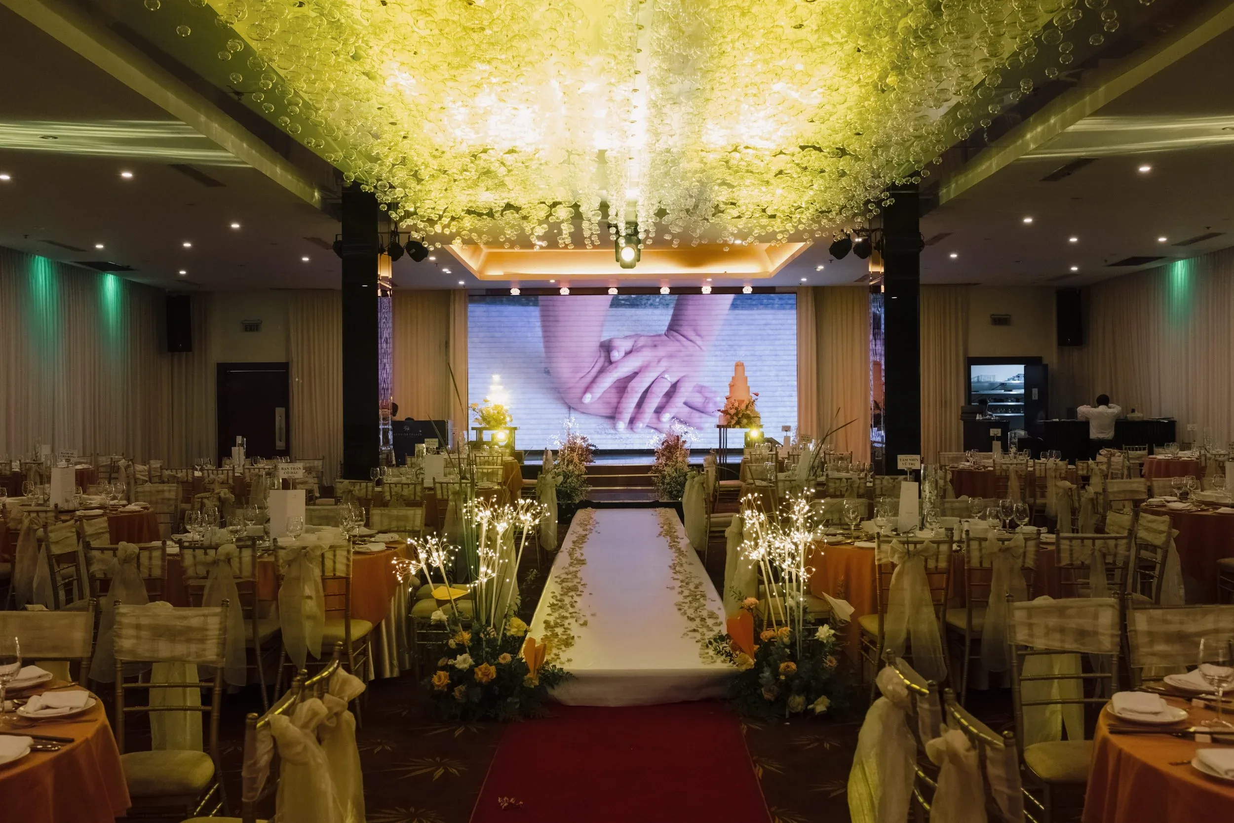 Vy & Phúc, Wedding Day in Sài Gòn — Pham Si Luan Photography (77)