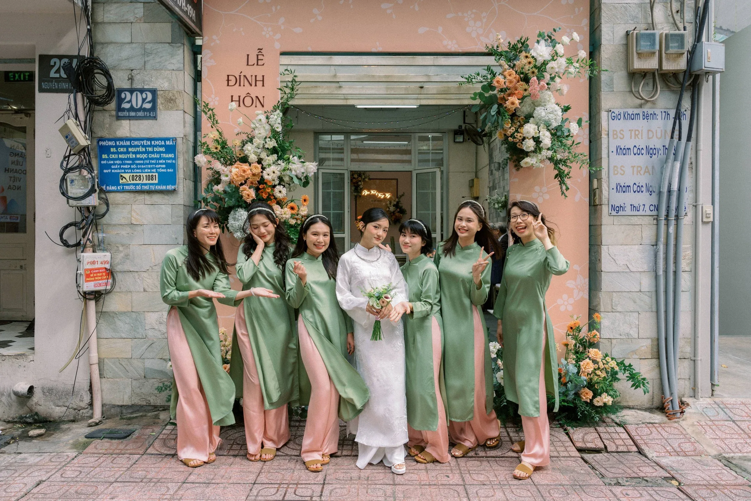 Thy & Tĩnh, Wedding Traditional Ceremony in Sài Gòn — Pham Si Luan Photography (26)