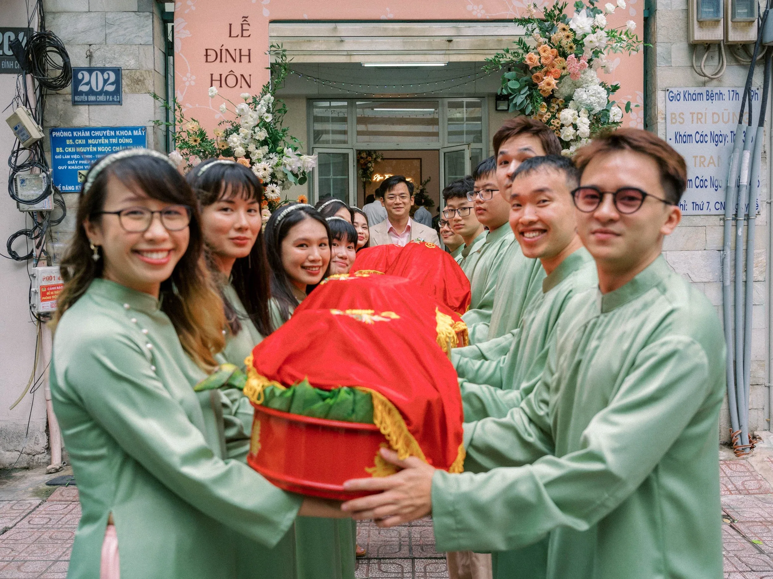 Thy & Tĩnh, Wedding Traditional Ceremony in Sài Gòn — Pham Si Luan Photography (33)