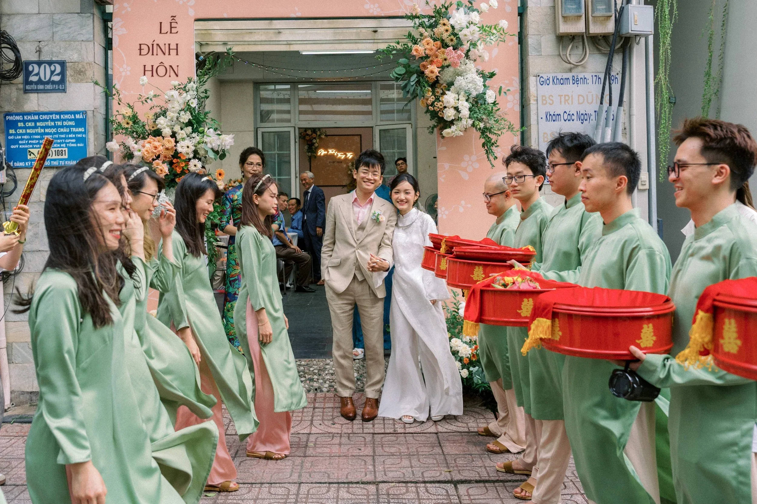 Thy & Tĩnh, Wedding Traditional Ceremony in Sài Gòn — Pham Si Luan Photography (63)