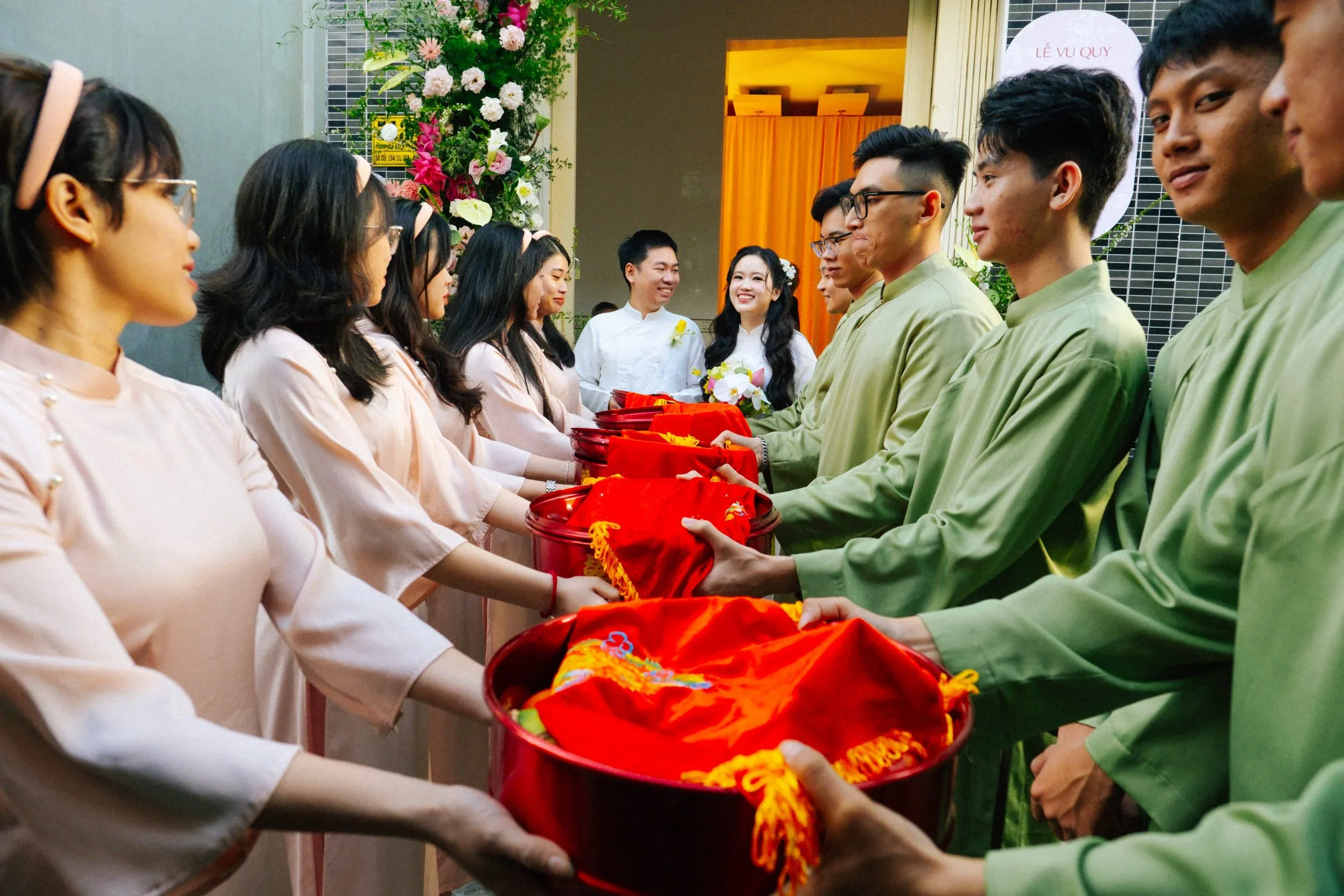Vy & Thắng, Wedding Day in Saigon — Pham Si Luan Photography (38)