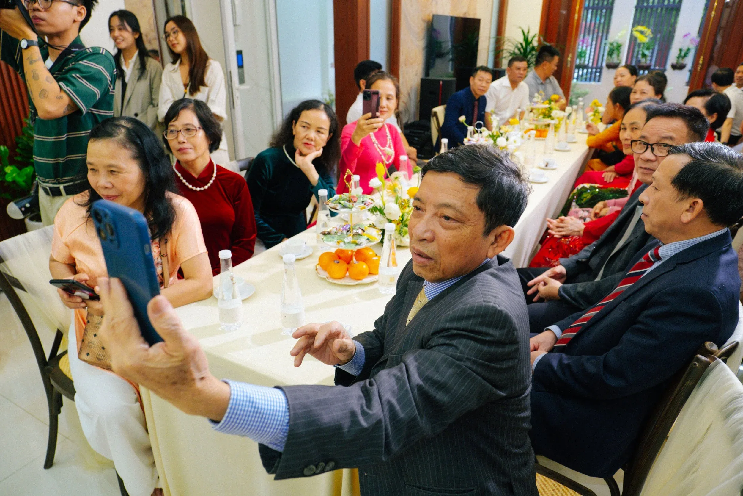 Vy & Thắng, Wedding Day in Saigon — Pham Si Luan Photography (50)