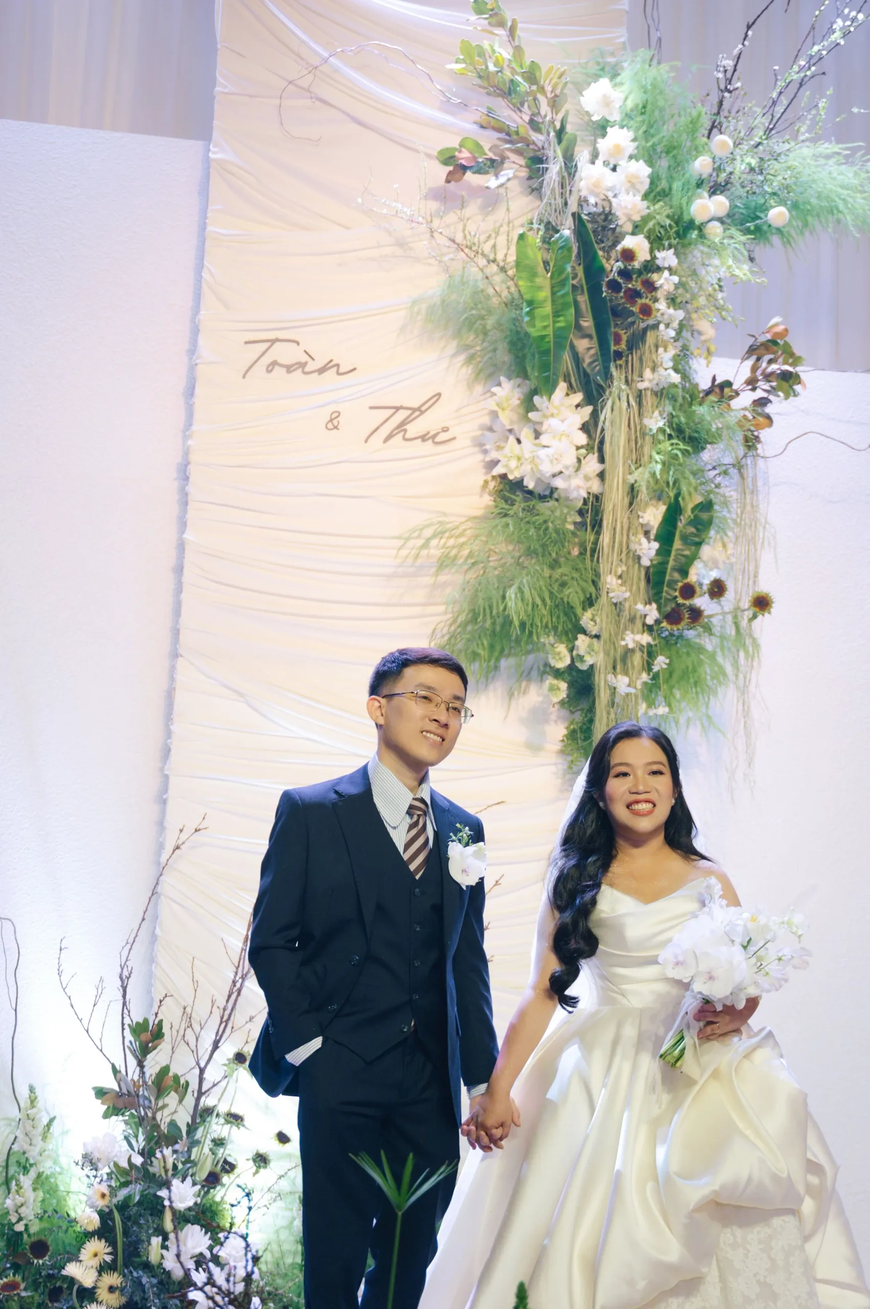 Thư & Toàn, Wedding Reception at White Palace — Pham Si Luan Photography (9)