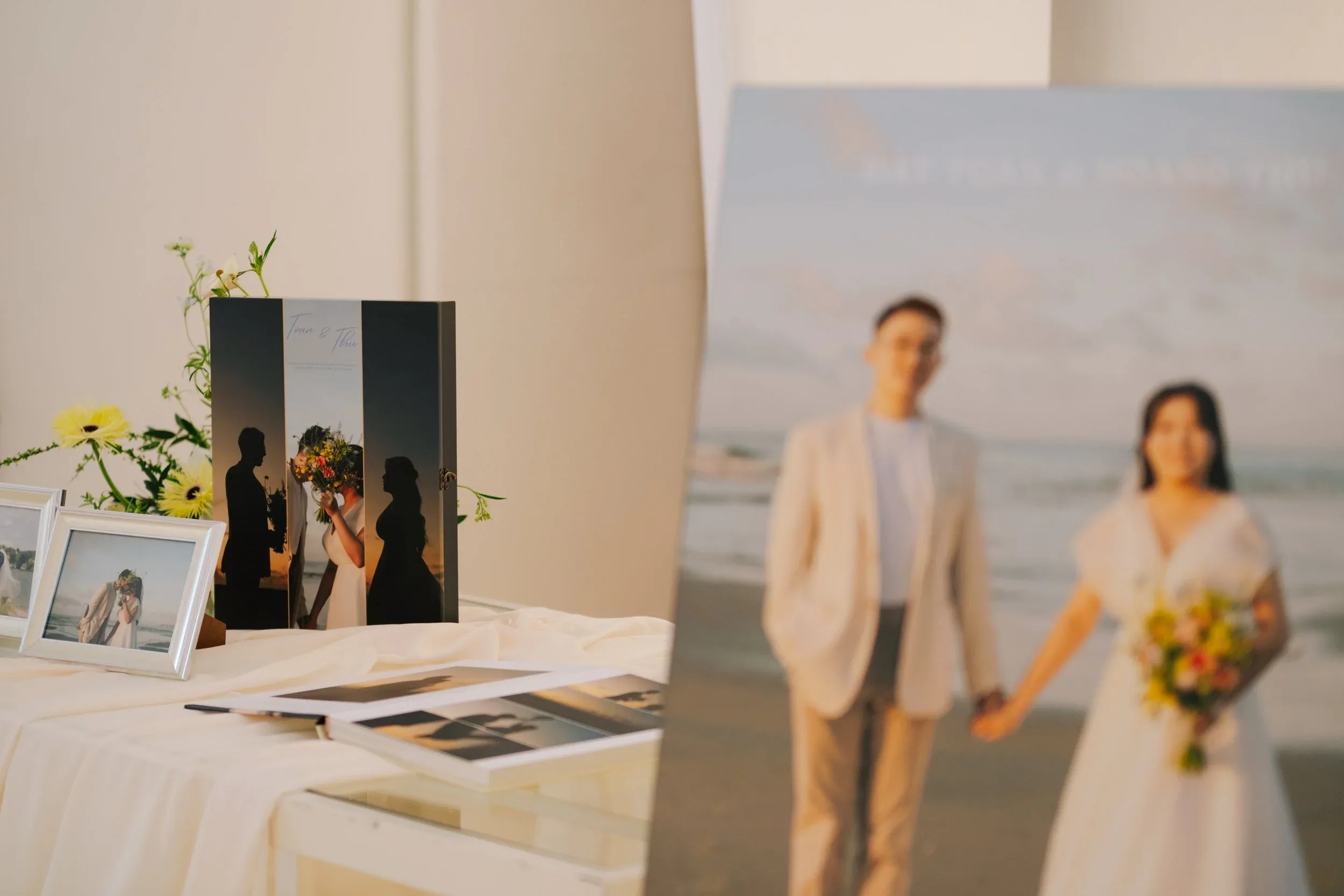 Thư & Toàn, Wedding Reception at White Palace — Pham Si Luan Photography (17)