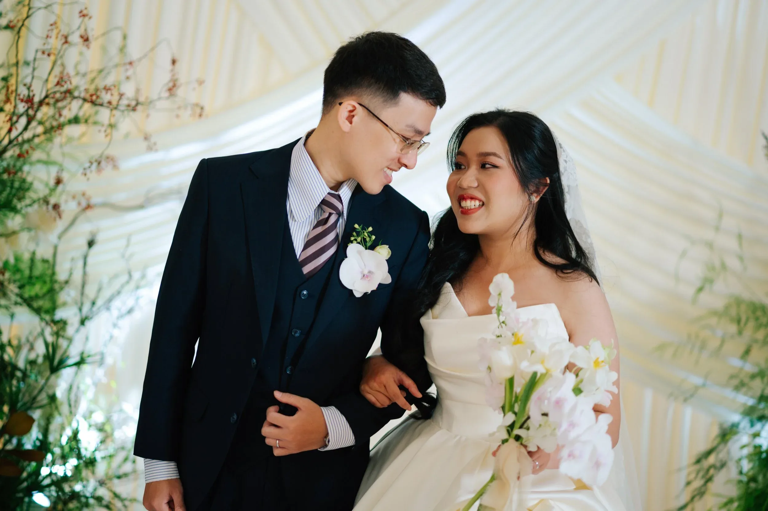 Thư & Toàn, Wedding Reception at White Palace — Pham Si Luan Photography (18)