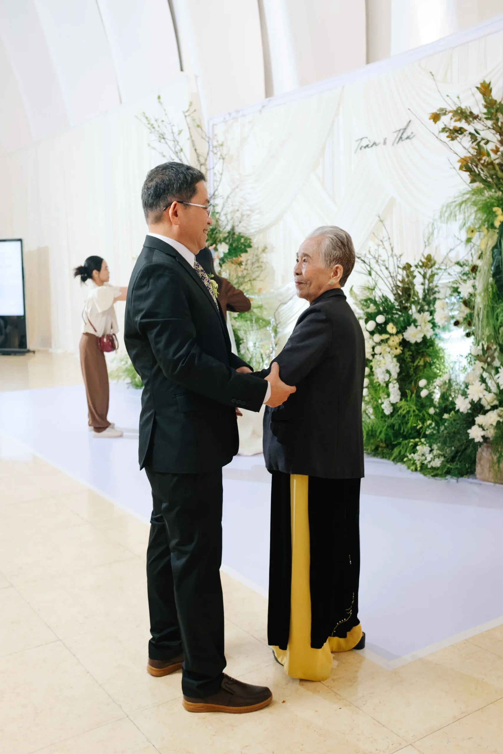 Thư & Toàn, Wedding Reception at White Palace — Pham Si Luan Photography (39)