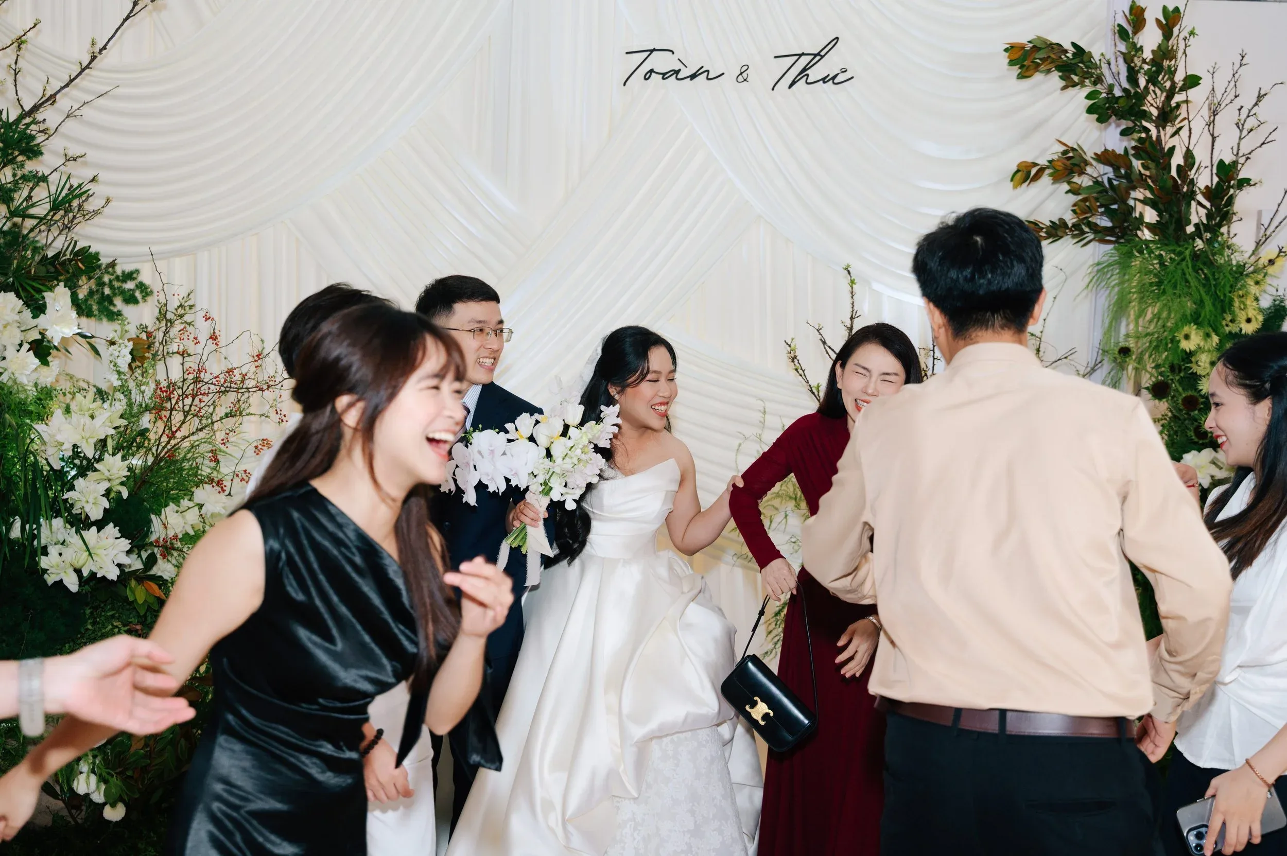 Thư & Toàn, Wedding Reception at White Palace — Pham Si Luan Photography (52)
