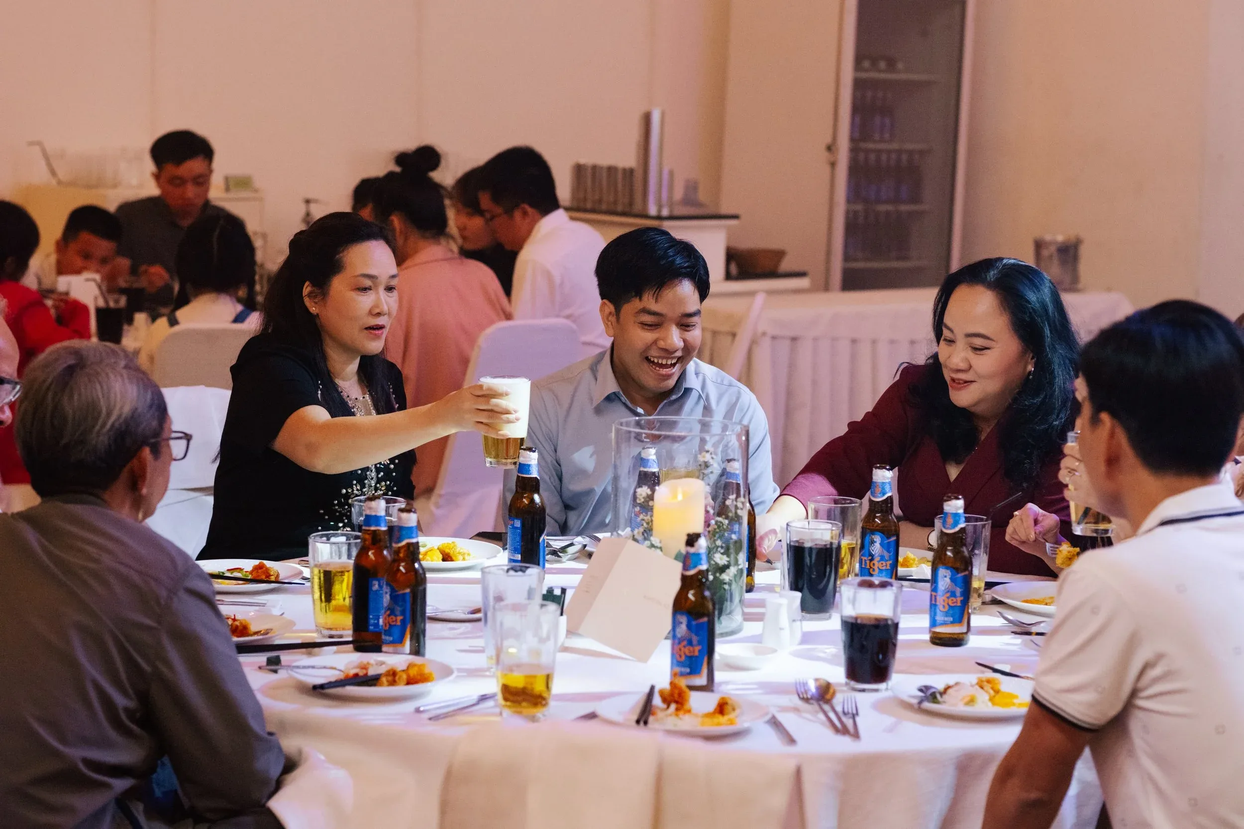 Thư & Toàn, Wedding Reception at White Palace — Pham Si Luan Photography (78)