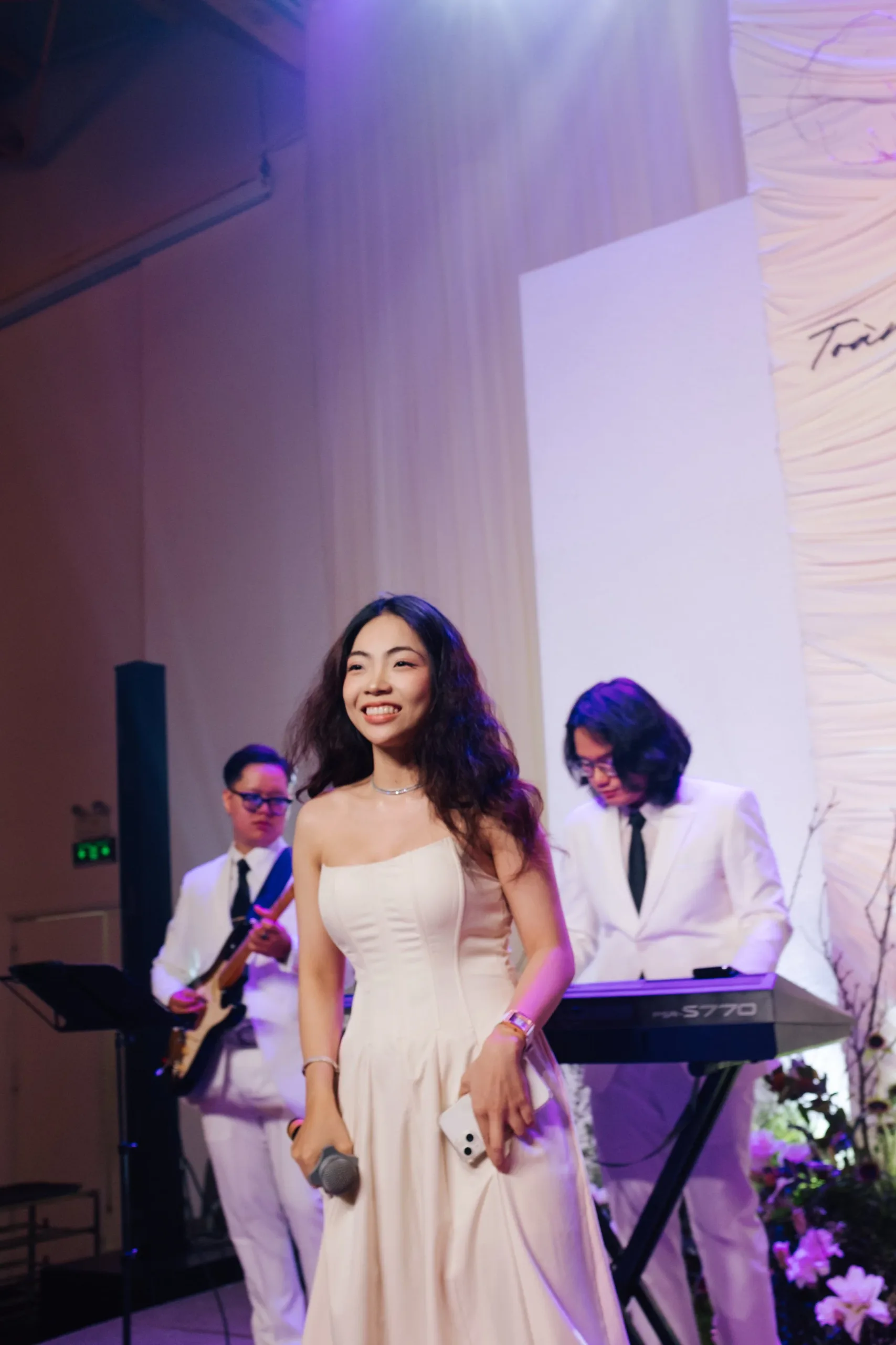 Thư & Toàn, Wedding Reception at White Palace — Pham Si Luan Photography (80)