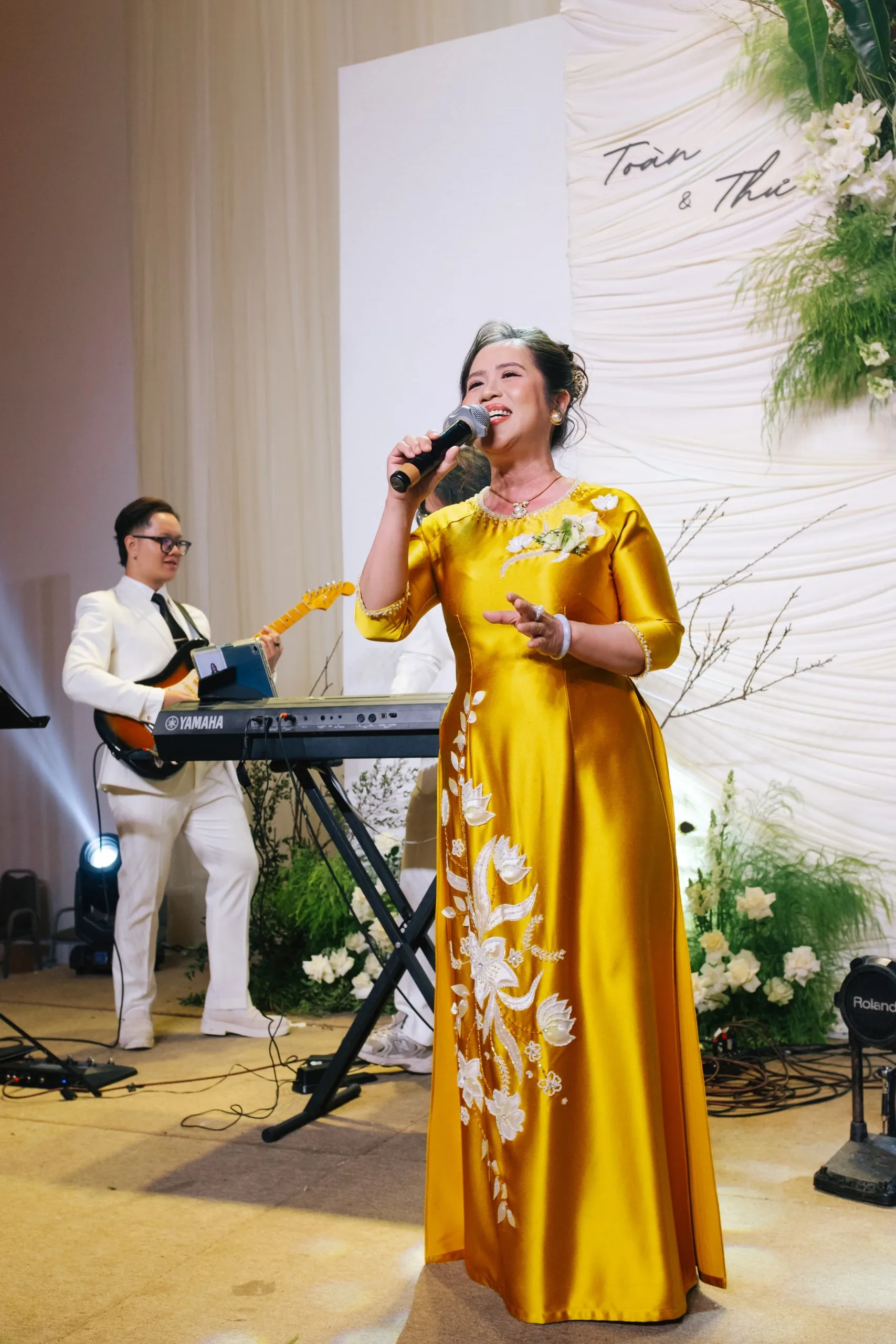 Thư & Toàn, Wedding Reception at White Palace — Pham Si Luan Photography (98)