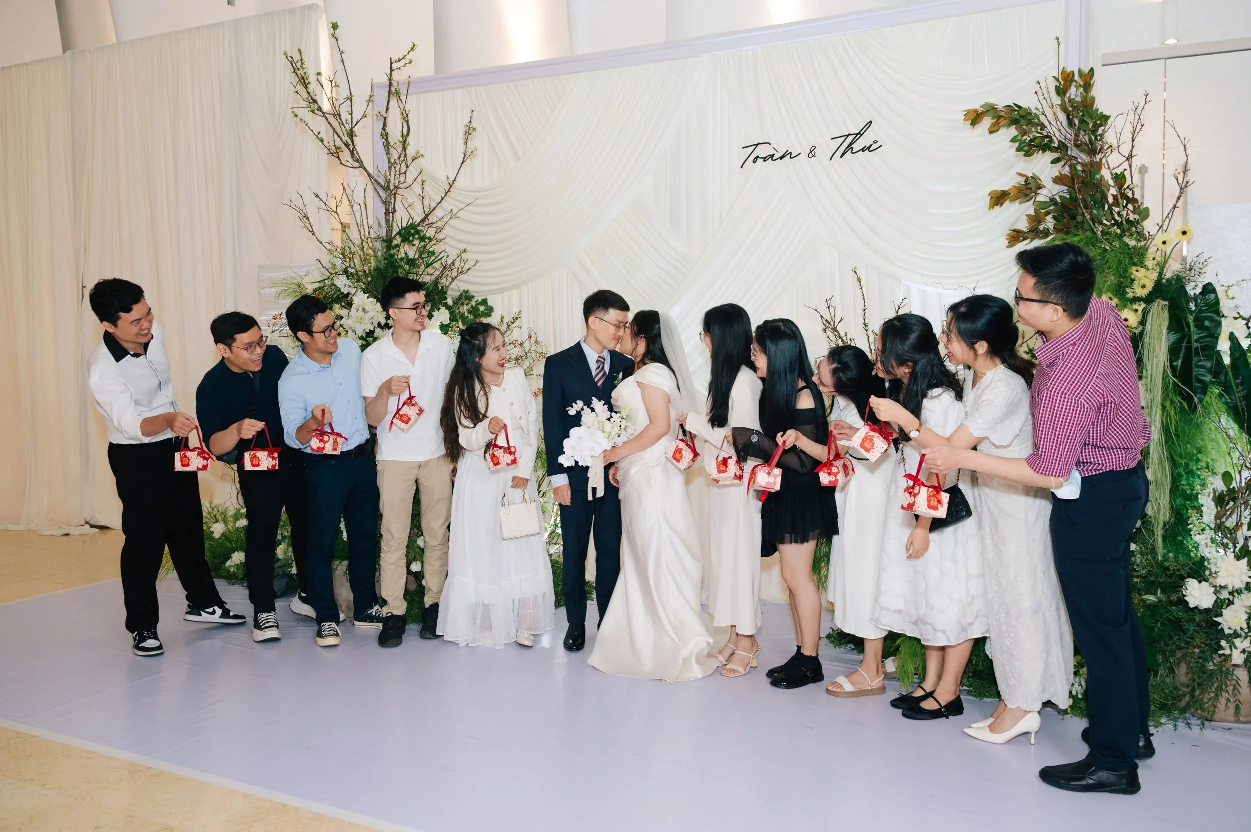 Thư & Toàn, Wedding Reception at White Palace — Pham Si Luan Photography (113)