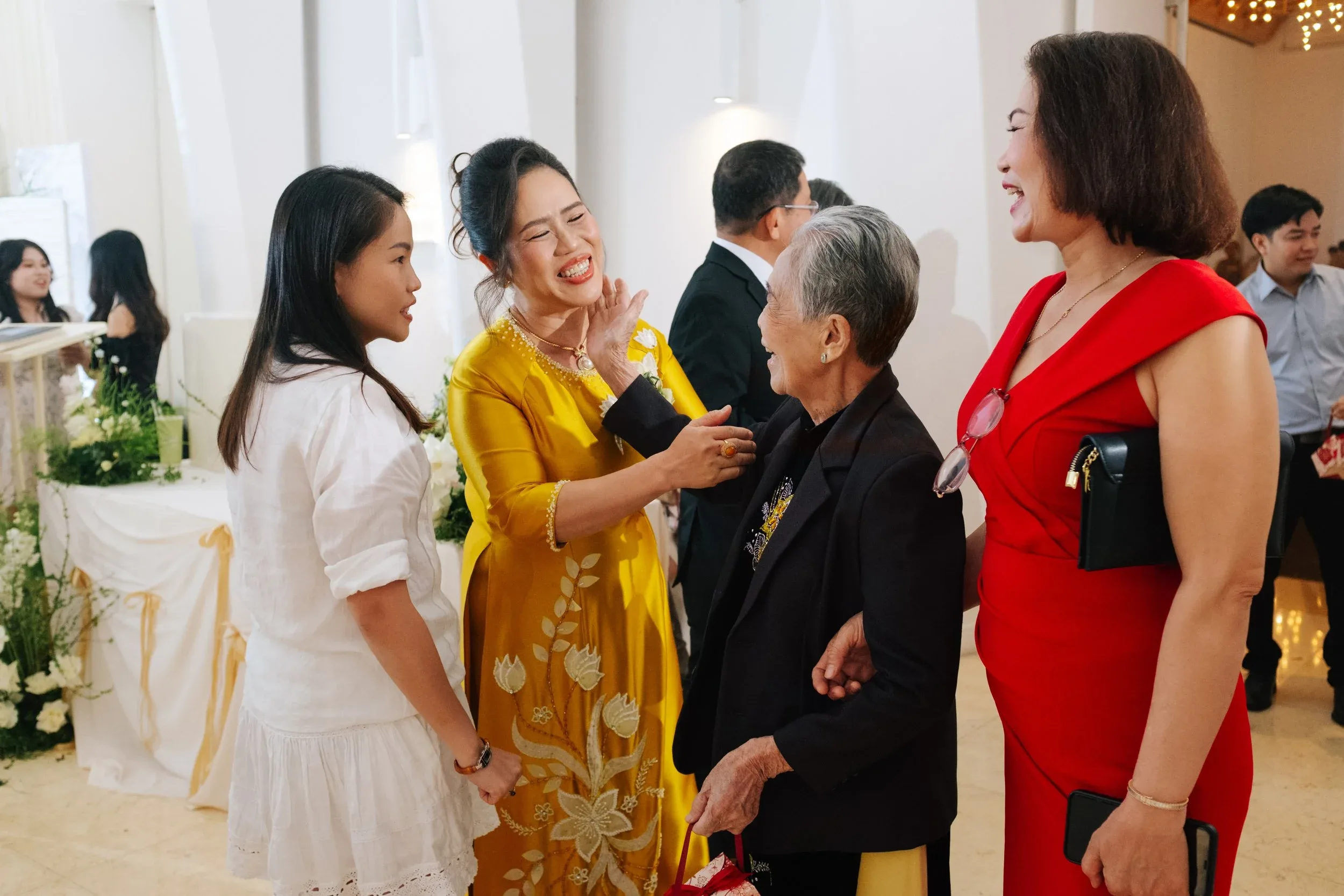 Thư & Toàn, Wedding Reception at White Palace — Pham Si Luan Photography (114)